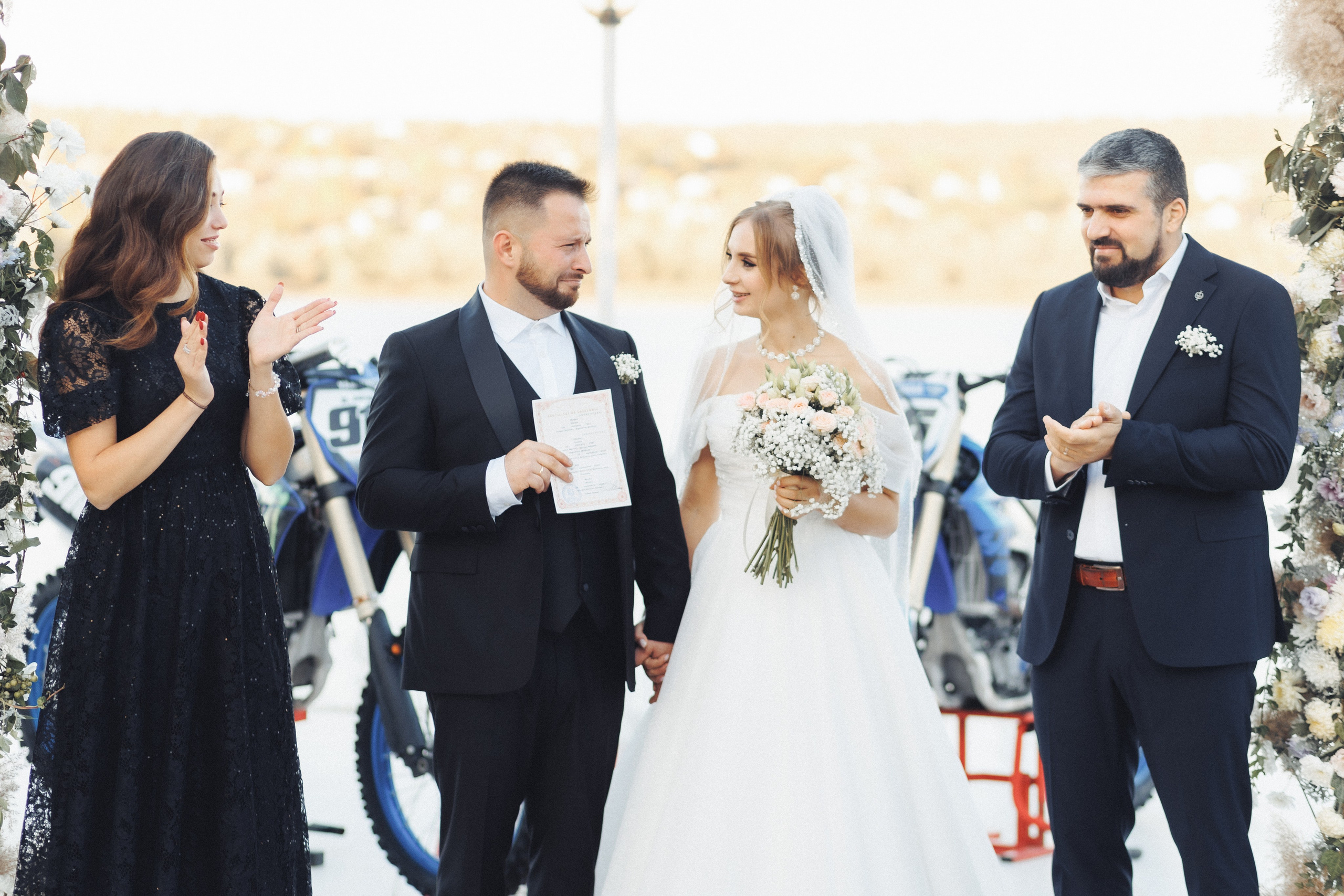 X & S. Fotograful evenimentului tău