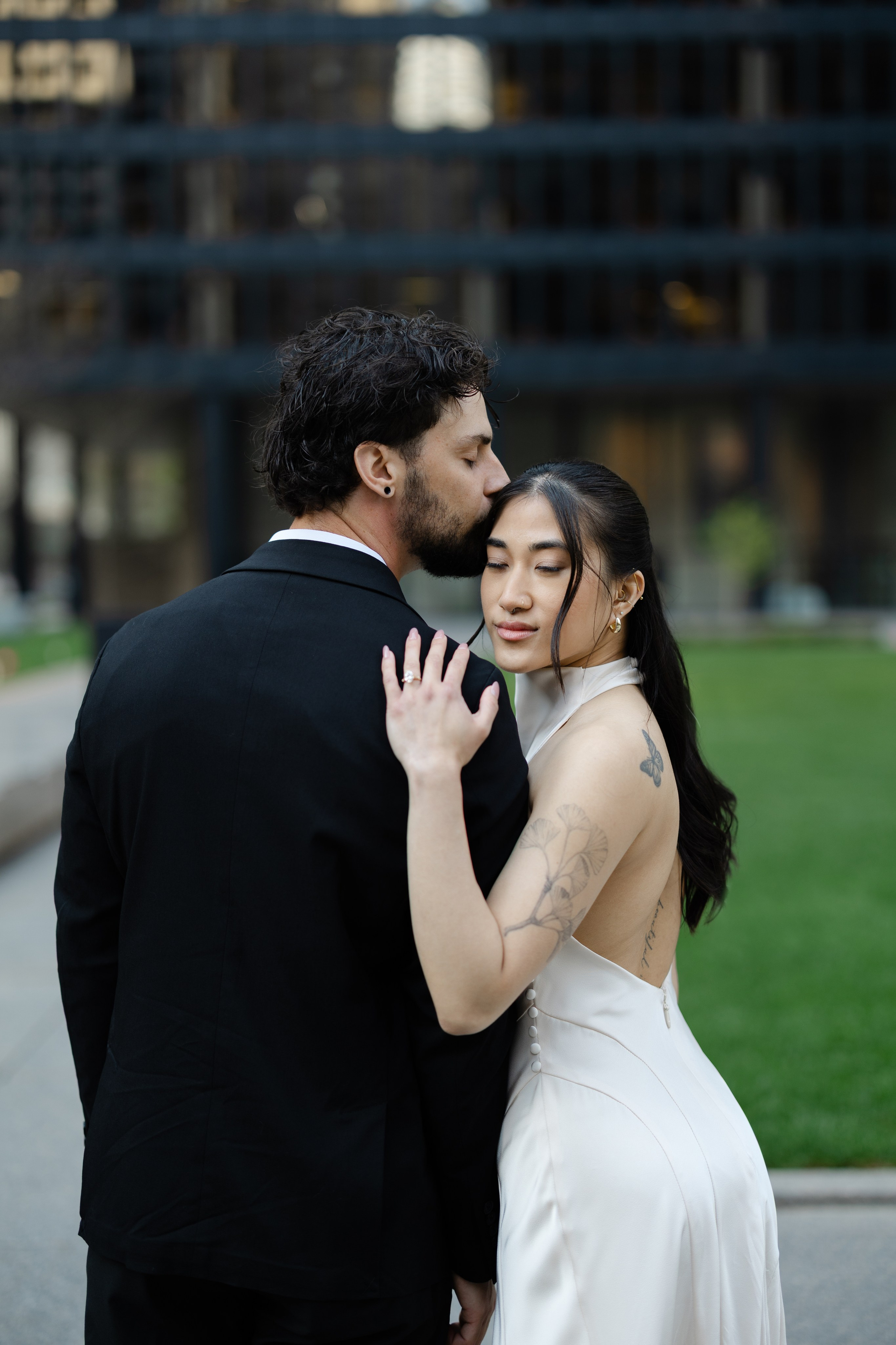 Engagement Session — Downtown Toronto. Anna Leb Photo