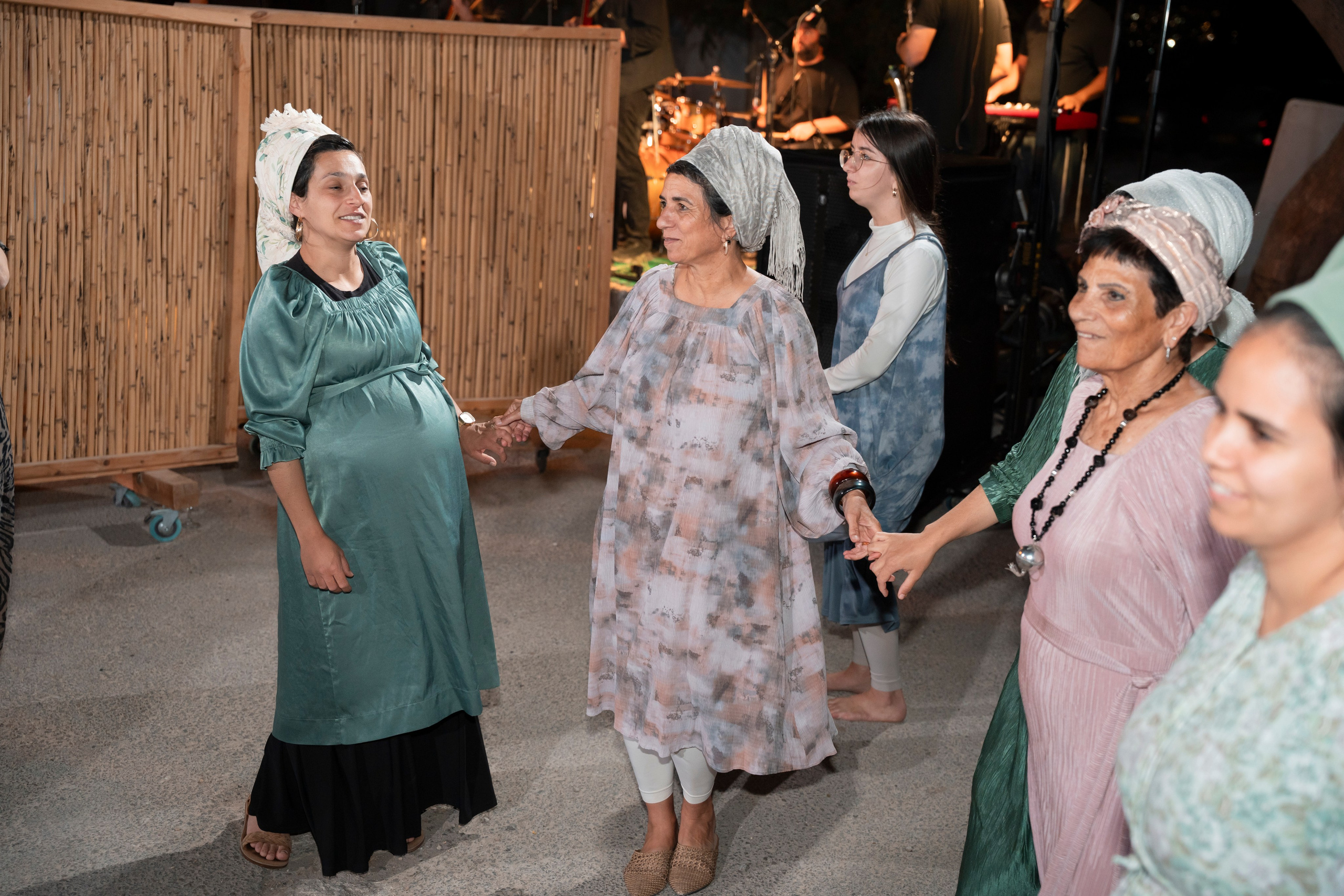 עדן ושלהבת. יוסף מזרחי צילום חתונה, ברית וזוגיות. צלם מקצועי שאוהב להוציא אתכם הכי יפים ברגעים הכי מרגשים