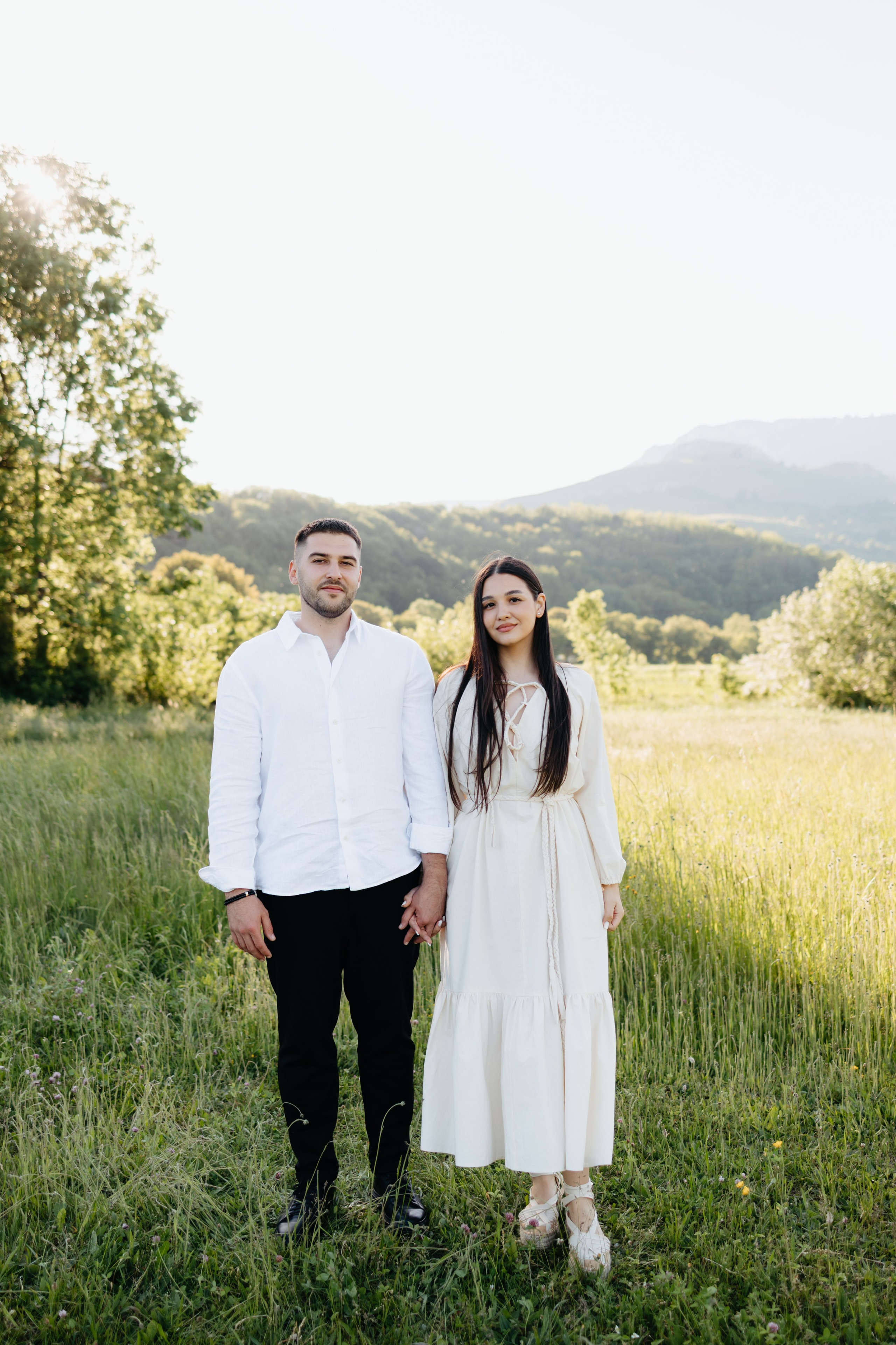 BIANCA & RAUL’S ENGAGEMENT. Wedding Photographer Editorial Storytelling Cluj, Romania & Europe|Lore Photography