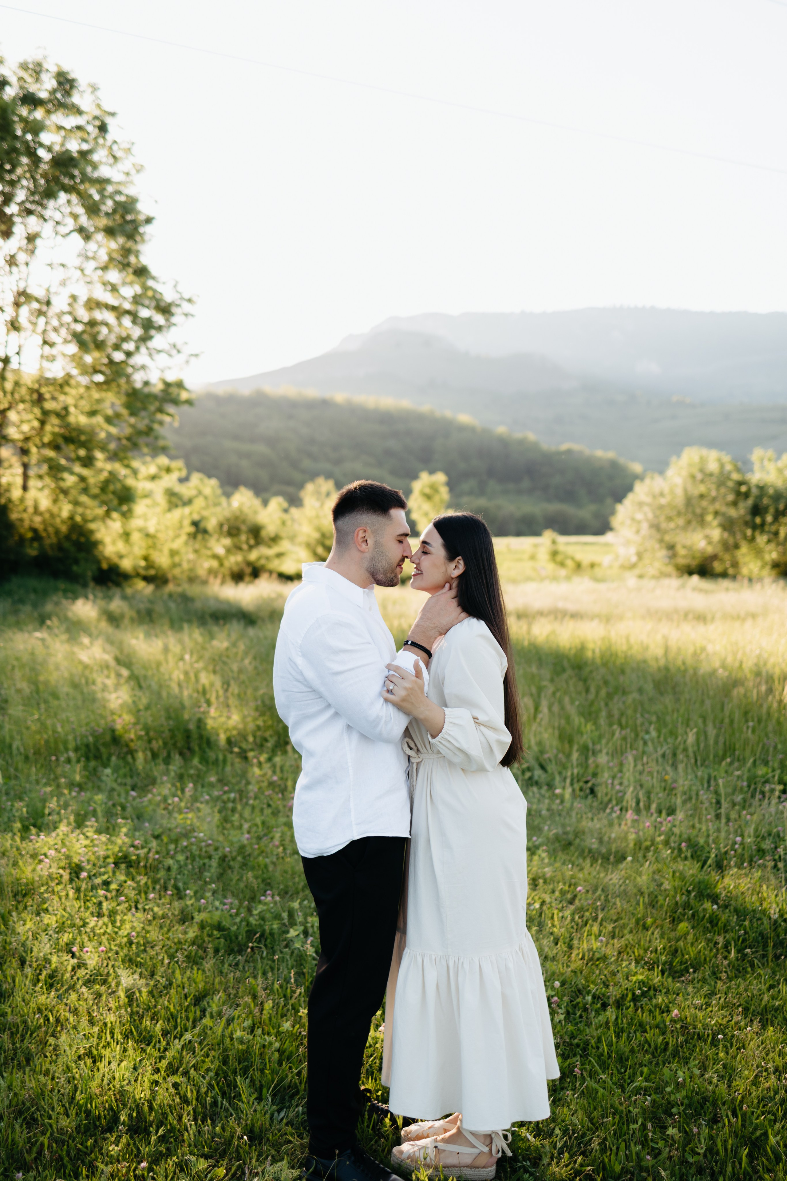 BIANCA & RAUL’S ENGAGEMENT. Wedding Photographer Editorial Storytelling Cluj, Romania & Europe|Lore Photography