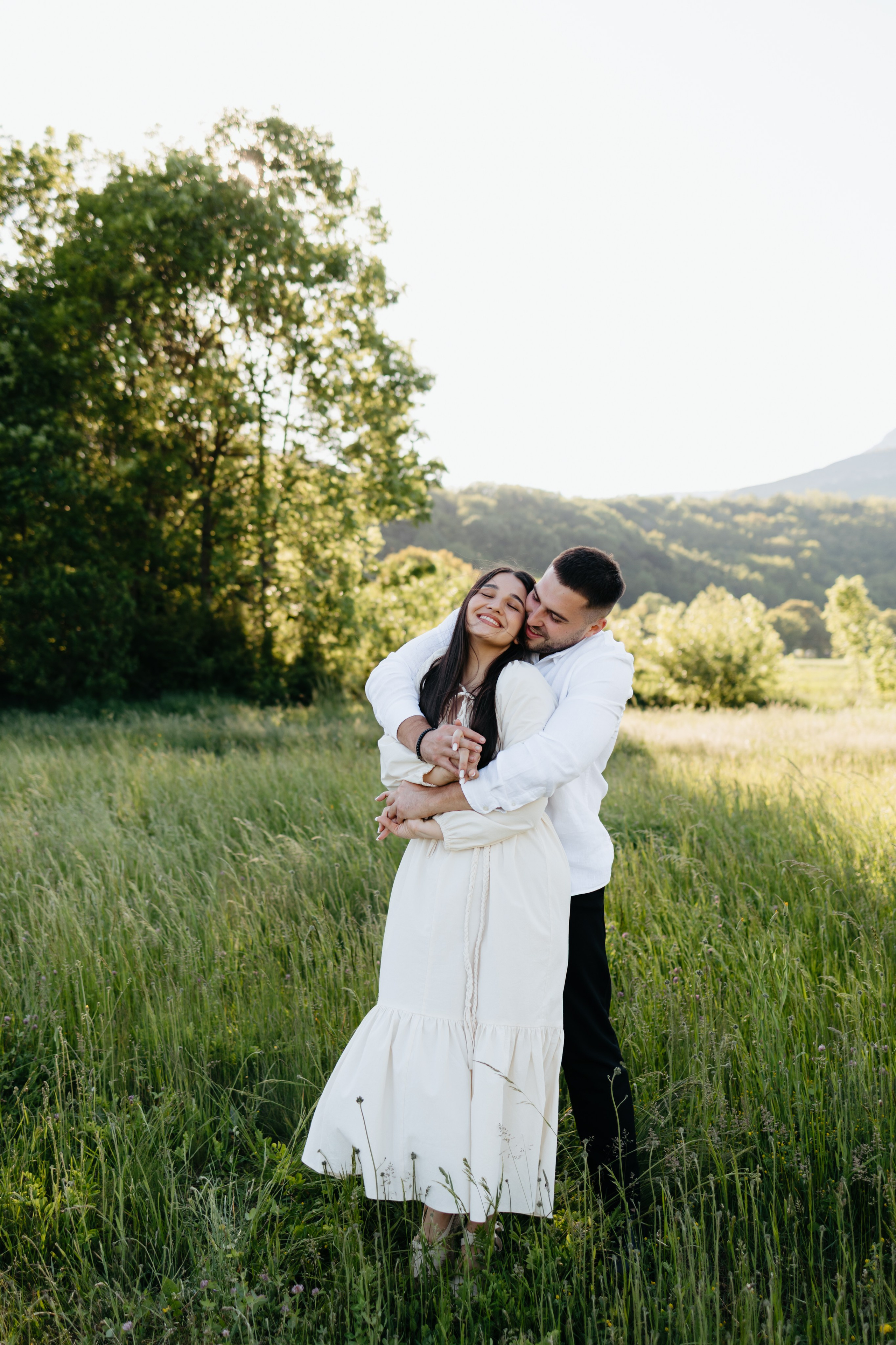 BIANCA & RAUL’S ENGAGEMENT. Wedding Photographer Editorial Storytelling Cluj, Romania & Europe|Lore Photography