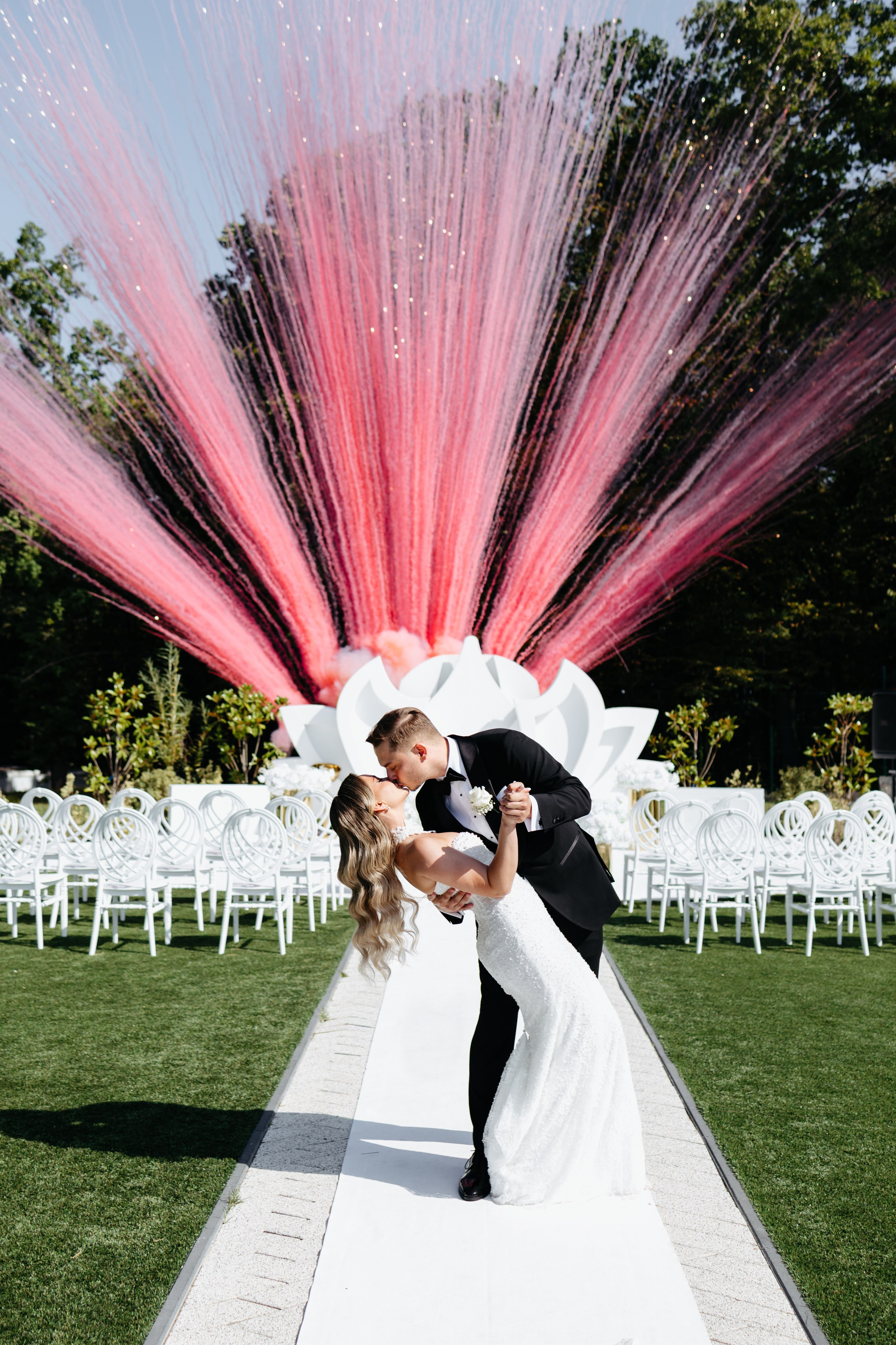 PORTFOLIO. Wedding Photographer Editorial Storytelling Cluj, Romania & Europe|Lore Photography