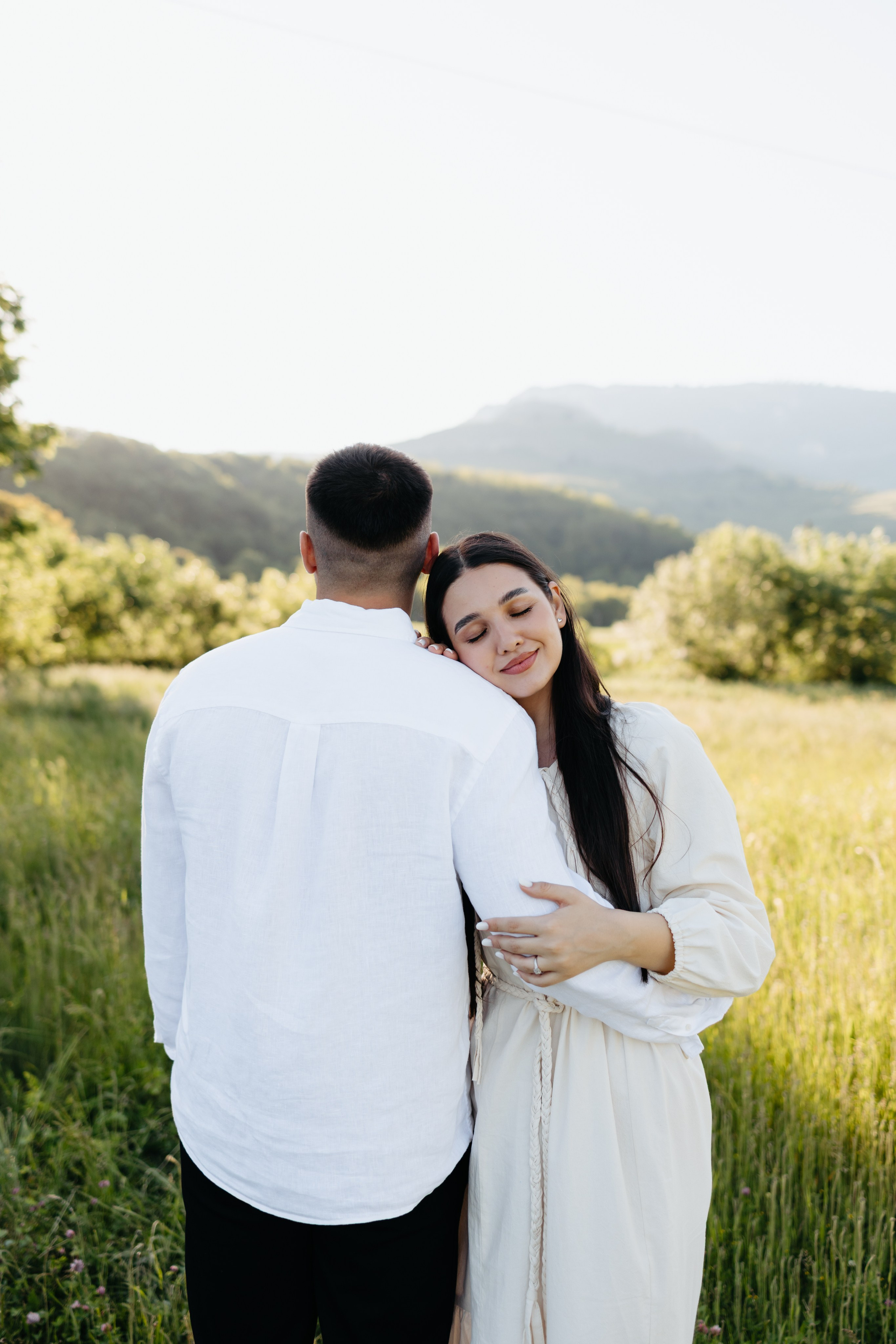 BIANCA & RAUL’S ENGAGEMENT. Wedding Photographer Editorial Storytelling Cluj, Romania & Europe|Lore Photography