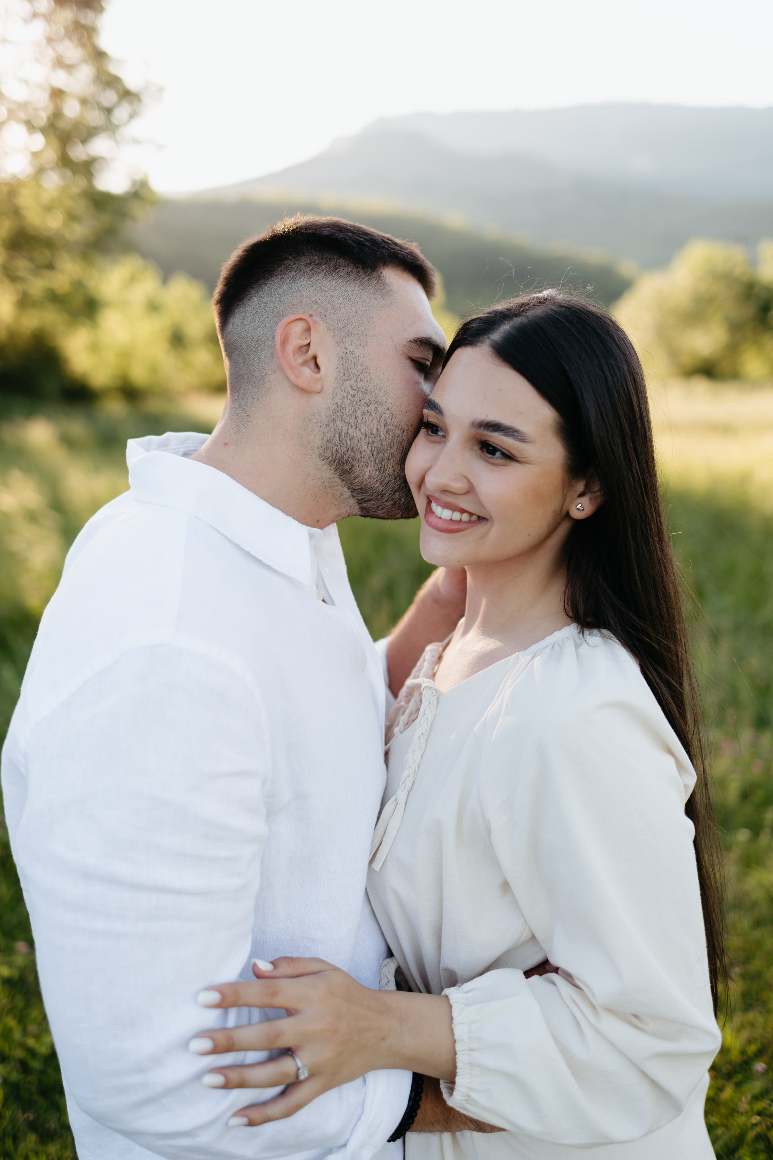 BIANCA & RAUL’S ENGAGEMENT. Wedding Photographer Editorial Storytelling Cluj, Romania & Europe|Lore Photography