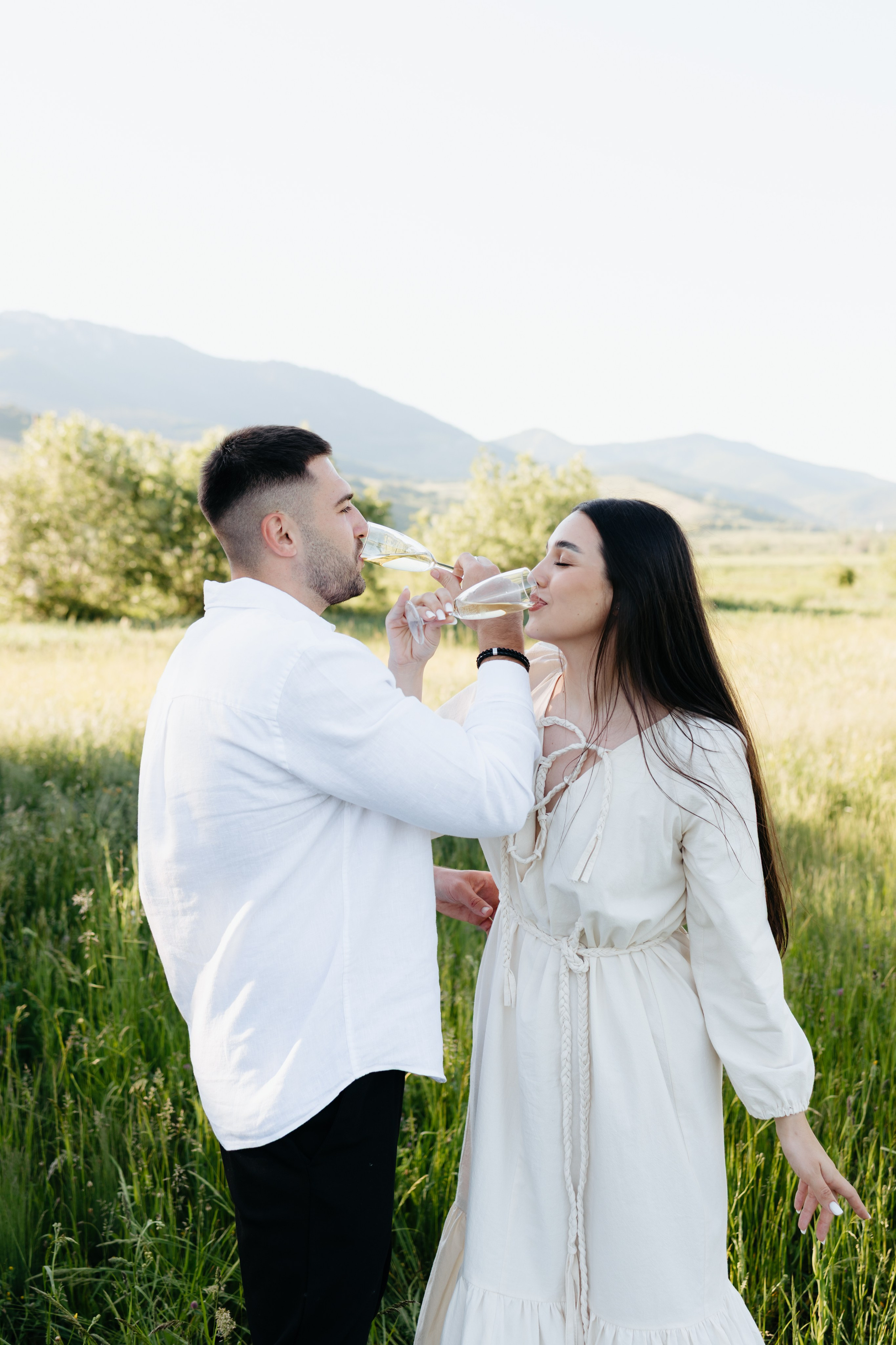 BIANCA & RAUL’S ENGAGEMENT. Wedding Photographer Editorial Storytelling Cluj, Romania & Europe|Lore Photography