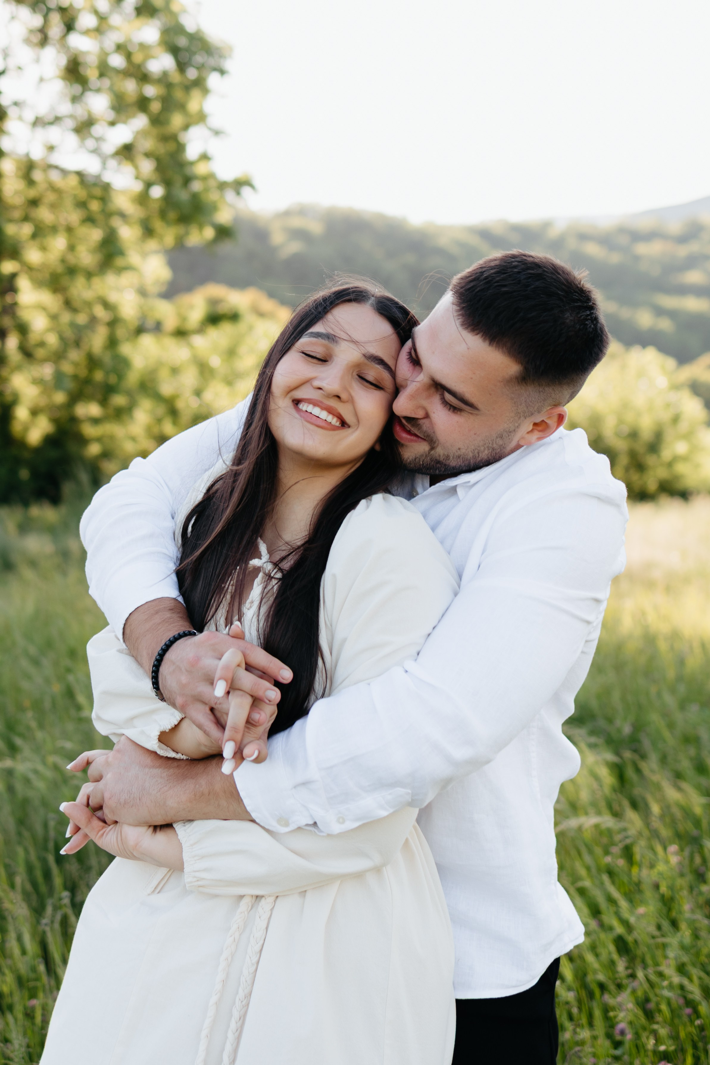BIANCA & RAUL’S ENGAGEMENT. Wedding Photographer Editorial Storytelling Cluj, Romania & Europe|Lore Photography
