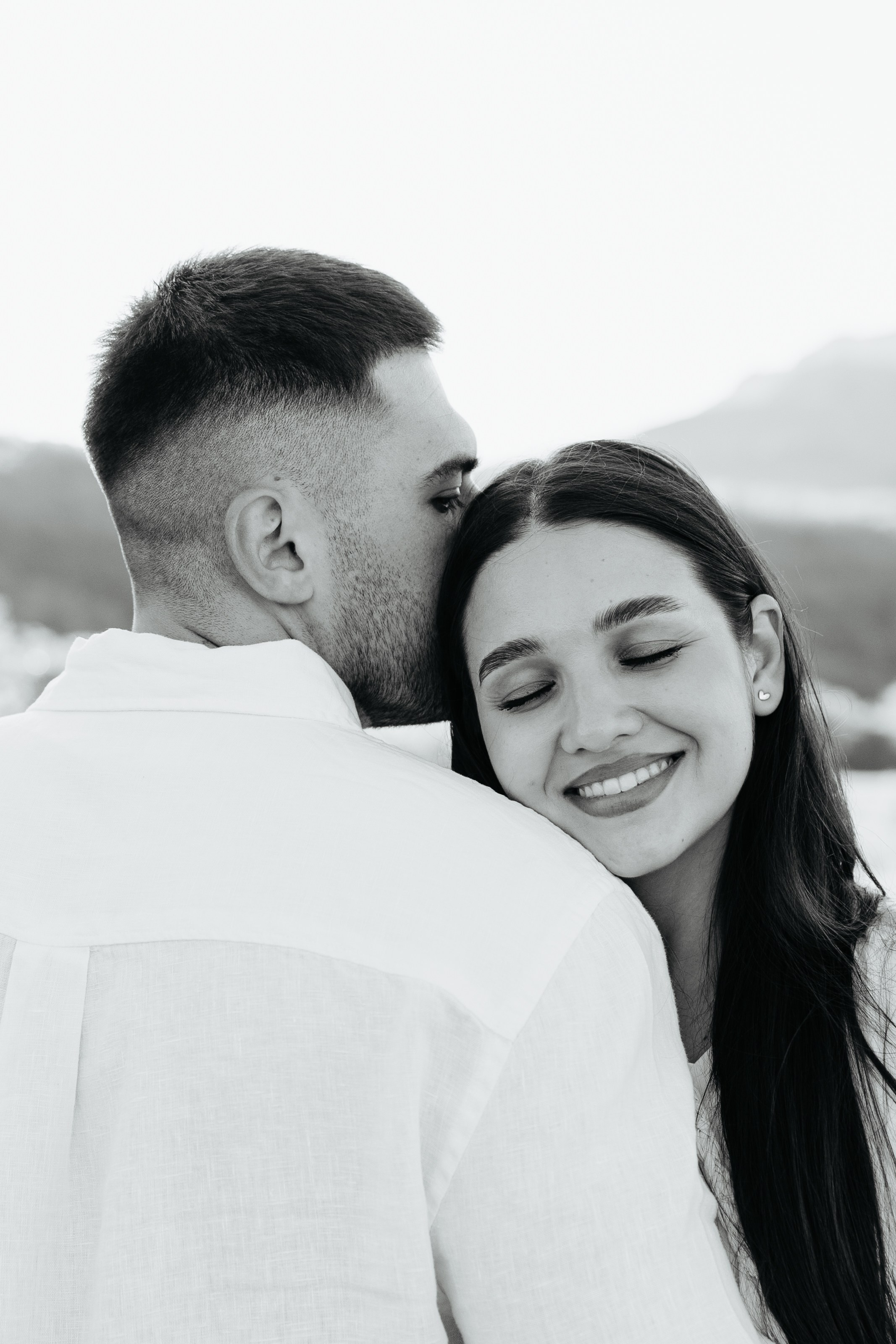 BIANCA & RAUL’S ENGAGEMENT. Wedding Photographer Editorial Storytelling Cluj, Romania & Europe|Lore Photography