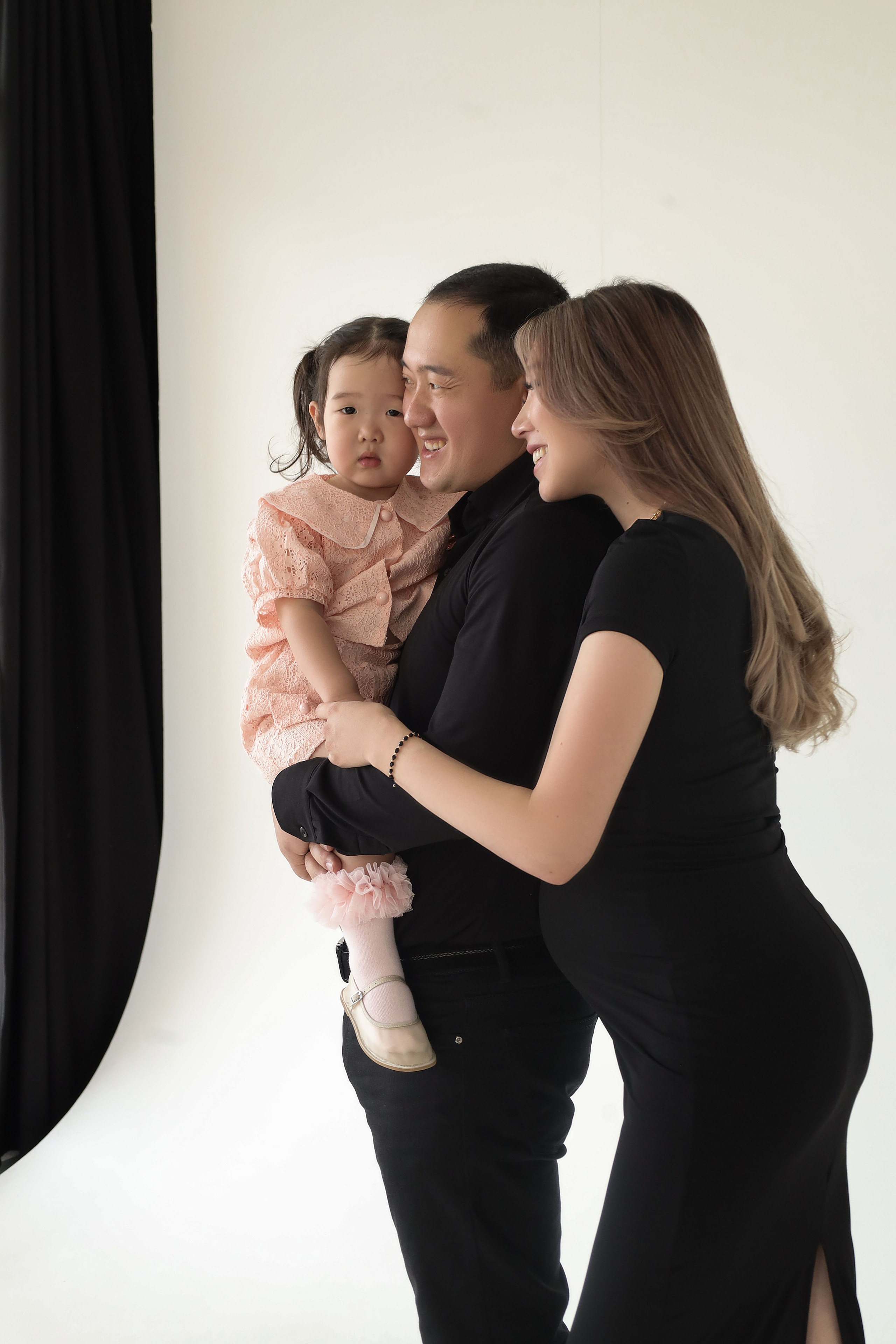 Семья. Ellaya.ph