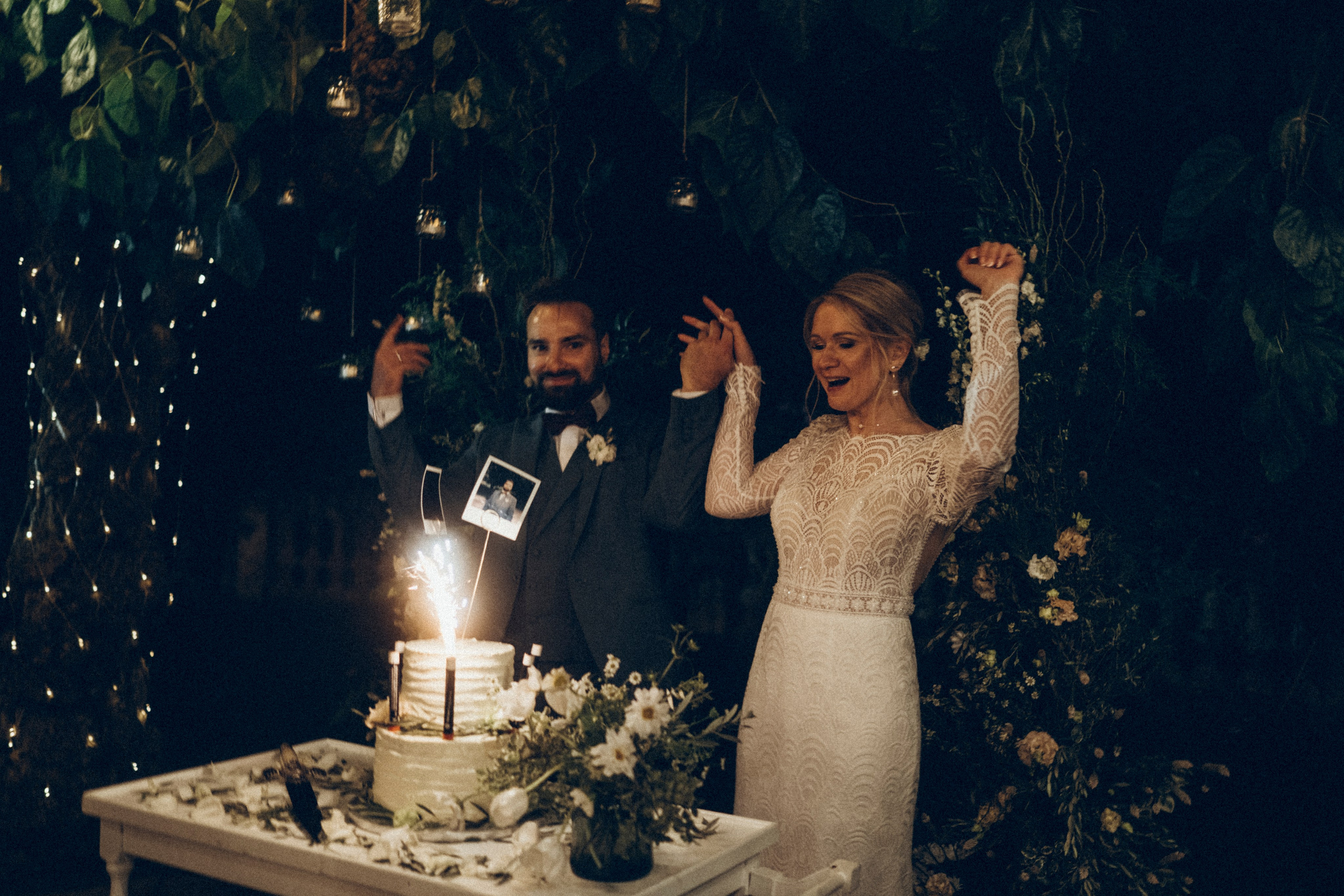 Nadezhda & Dmitry. Masia Mas Coll. Paola wedding photographer / videographer in Barcelona