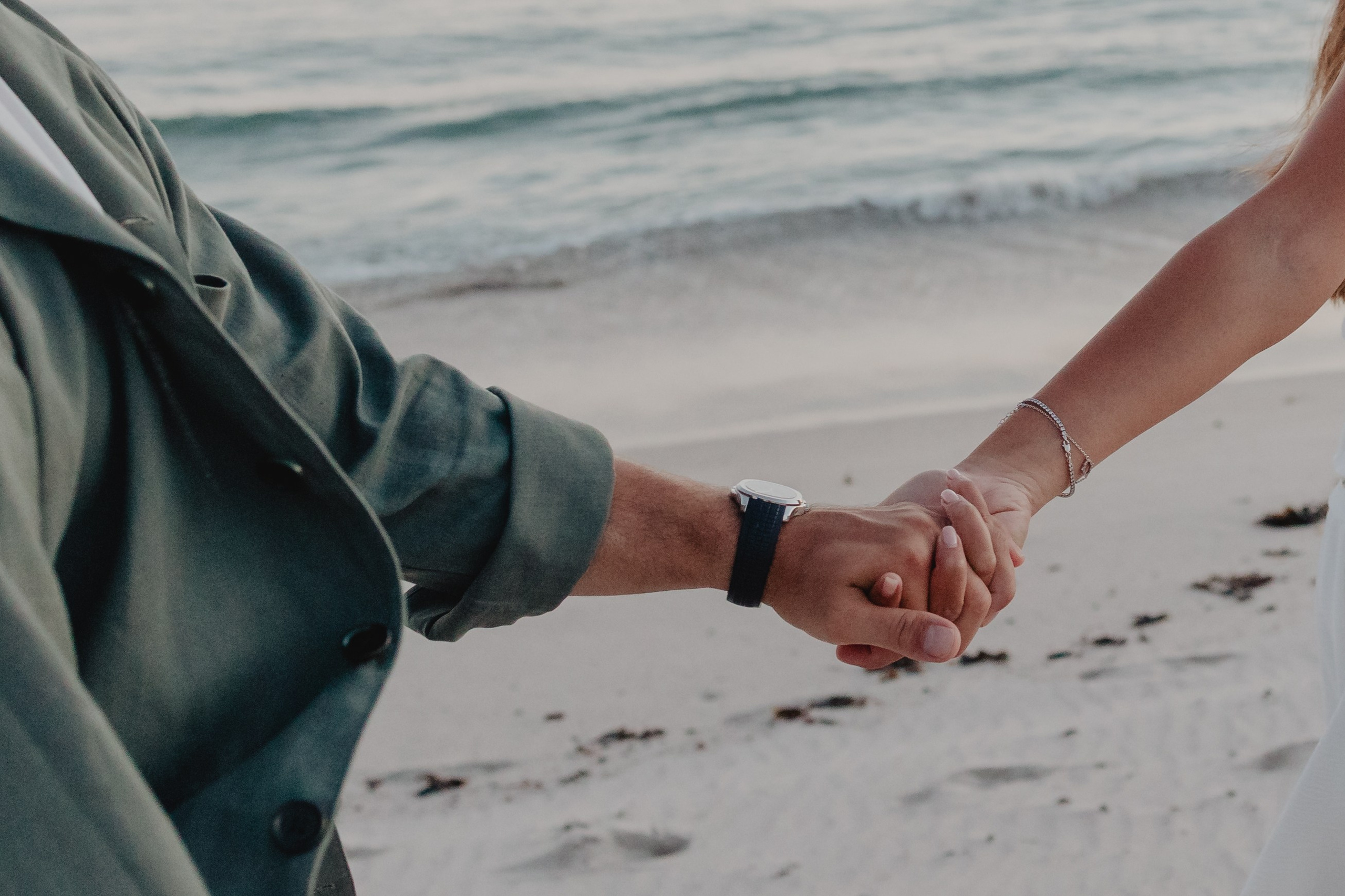 Punta Mita Engagement Session: Love Framed by the Pacific
