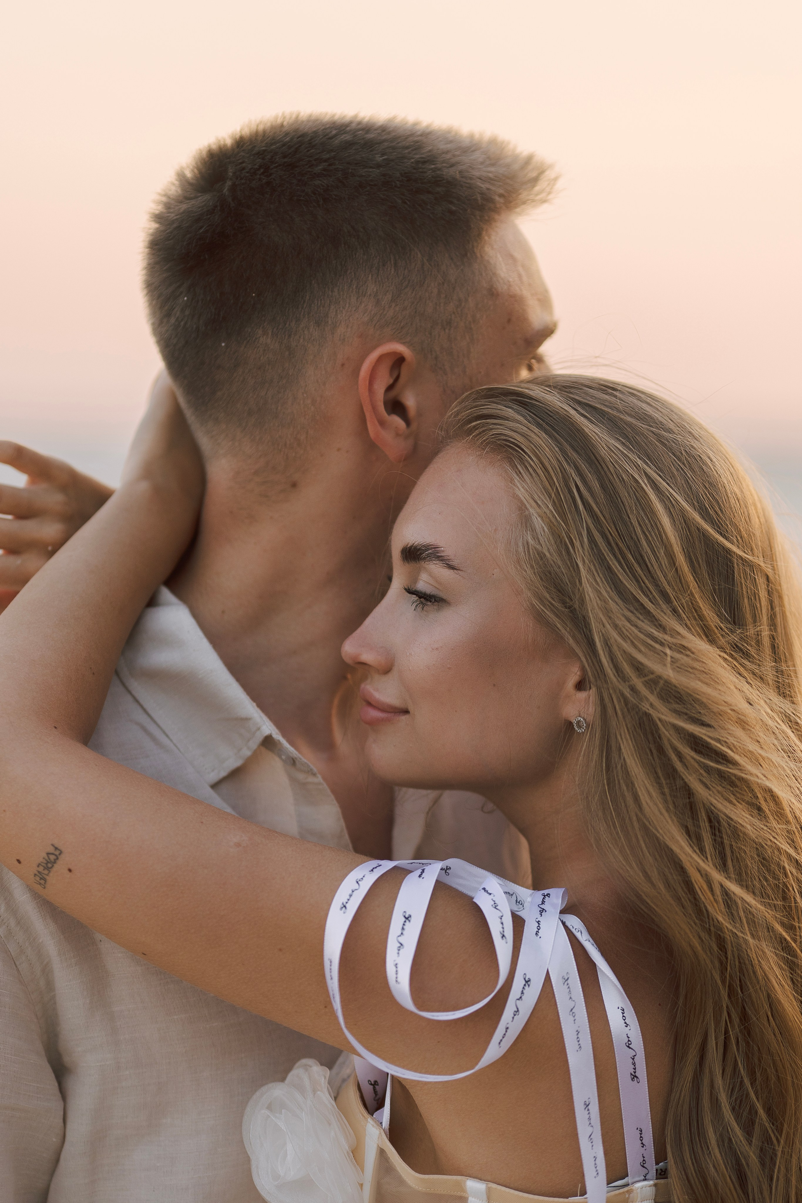 Фотограф в алании,Фотосессия в Алании, Фотограф Алания, свадебный фотограф в алании. Пляж. Love story на пляже клеопатры на закате. Аланья. Алсу Девели | Свадебный и семейный фотограф в Турции Алании, Алания, Аланья, Сиде, Белеке, Анталия