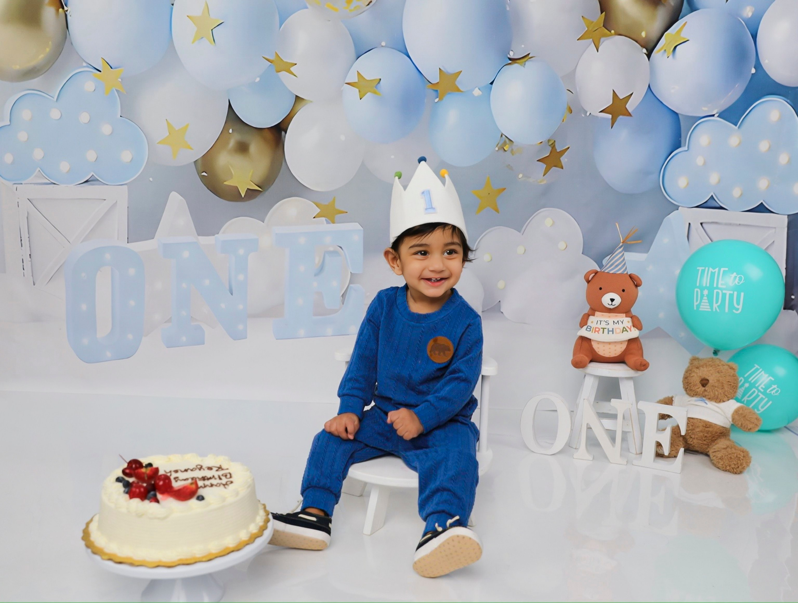 Cakesmash. AP Lens Photography | Newborn, Maternity, Milestone & Family Photographer Little Elm TX