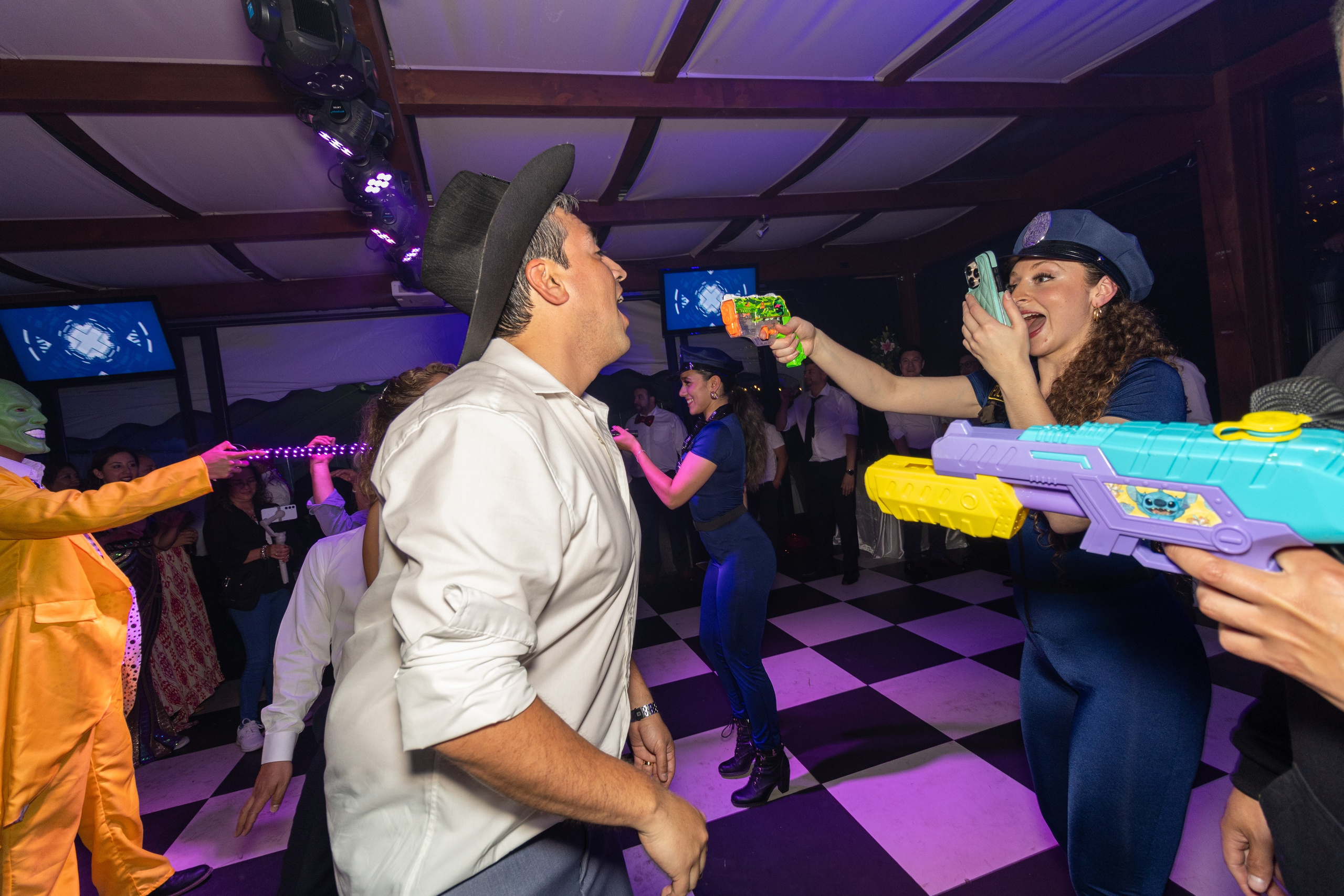 Katherin y Daniel. Dinka & Emilio - El arte de preservar lo que no se repite