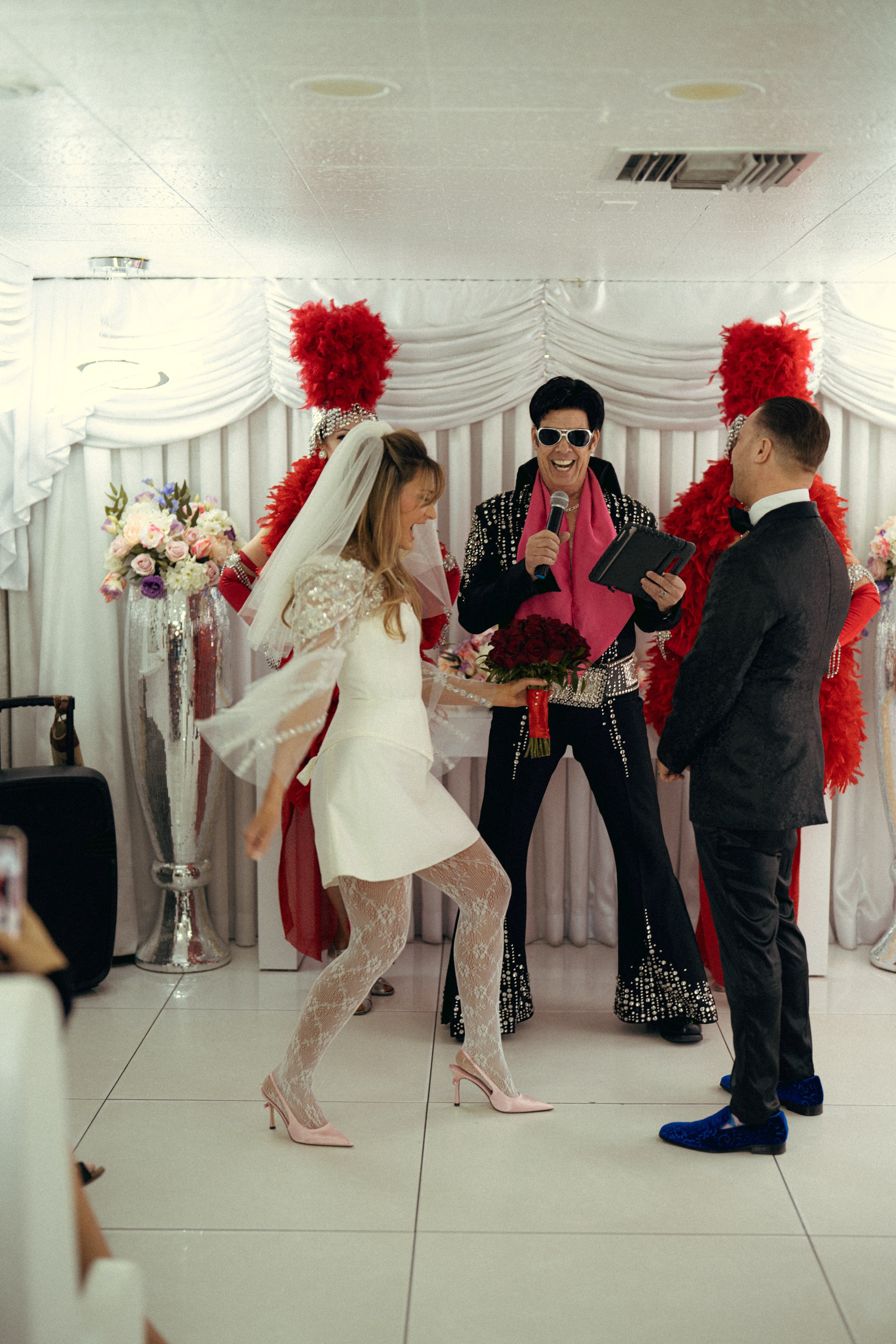 P&J. Wedding & elopement photographer Viktoriya Kravtsov. Las Vegas