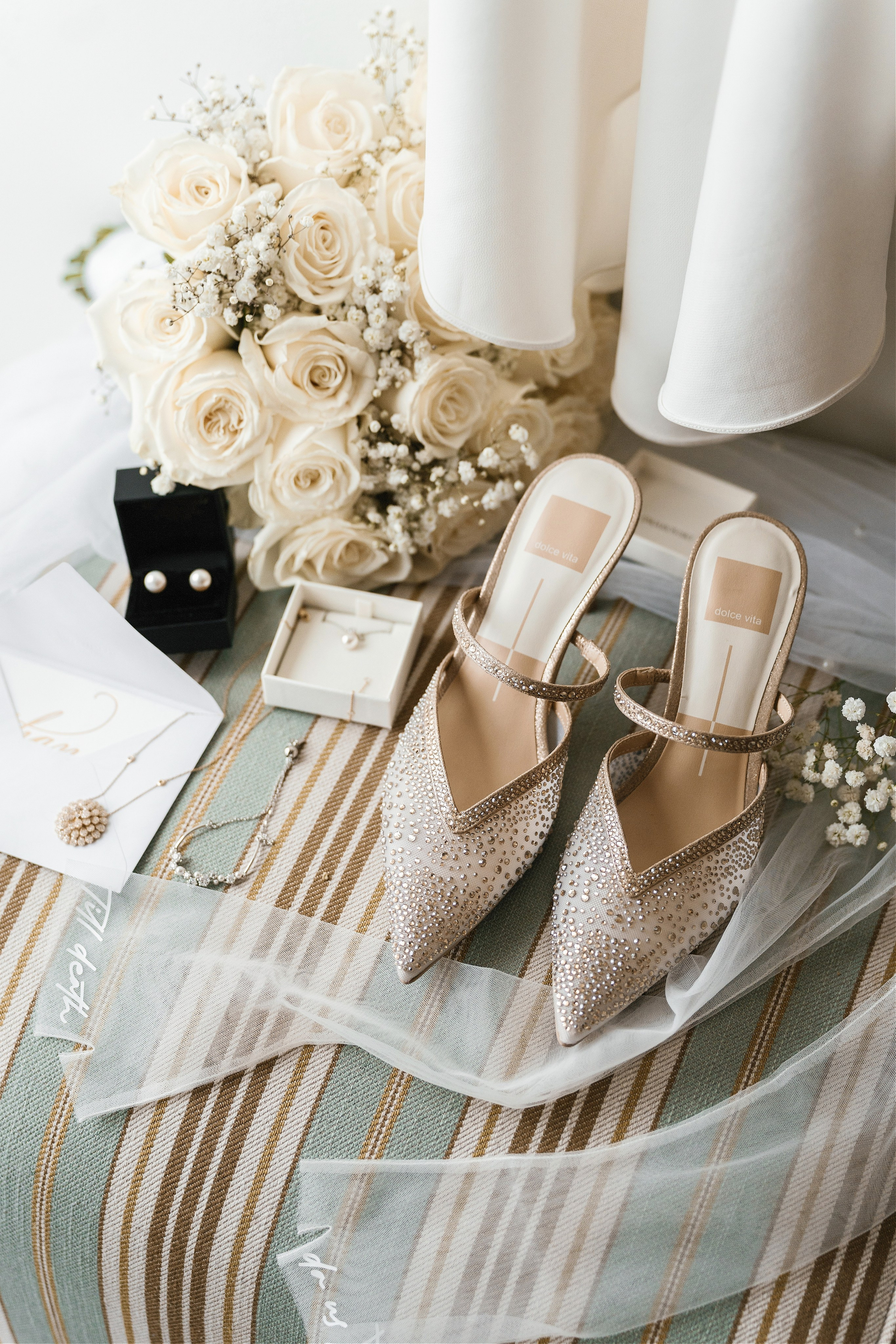 San Francisco City Hall Wedding. Wedding Photography & Videography Team in California, Los Angeles, San Francisco, San Diego and Travel