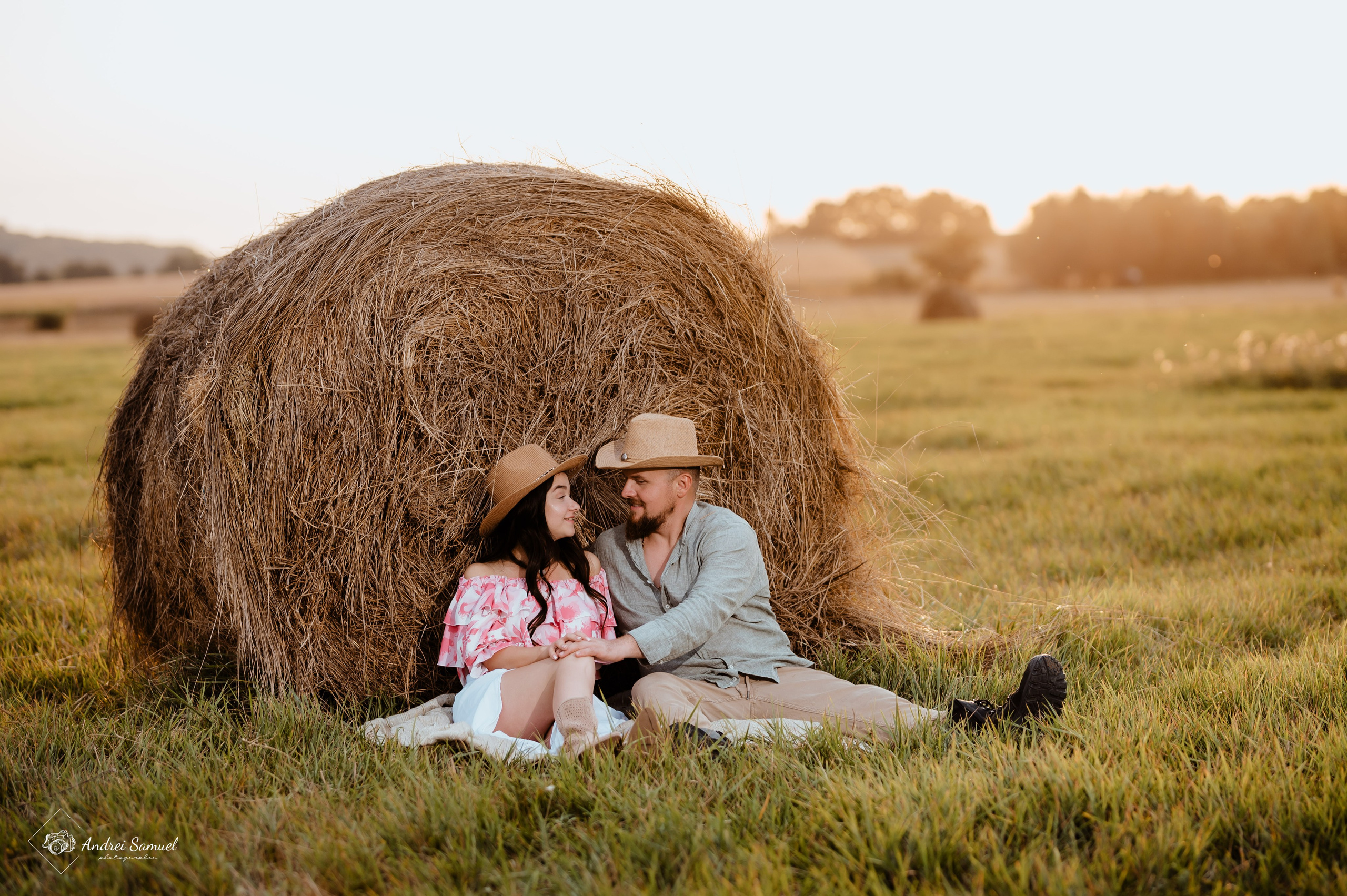 Ema & Vlad. Andrei Samuel – Fotograf București | Evenimente, Studio, Imobiliare, Produs