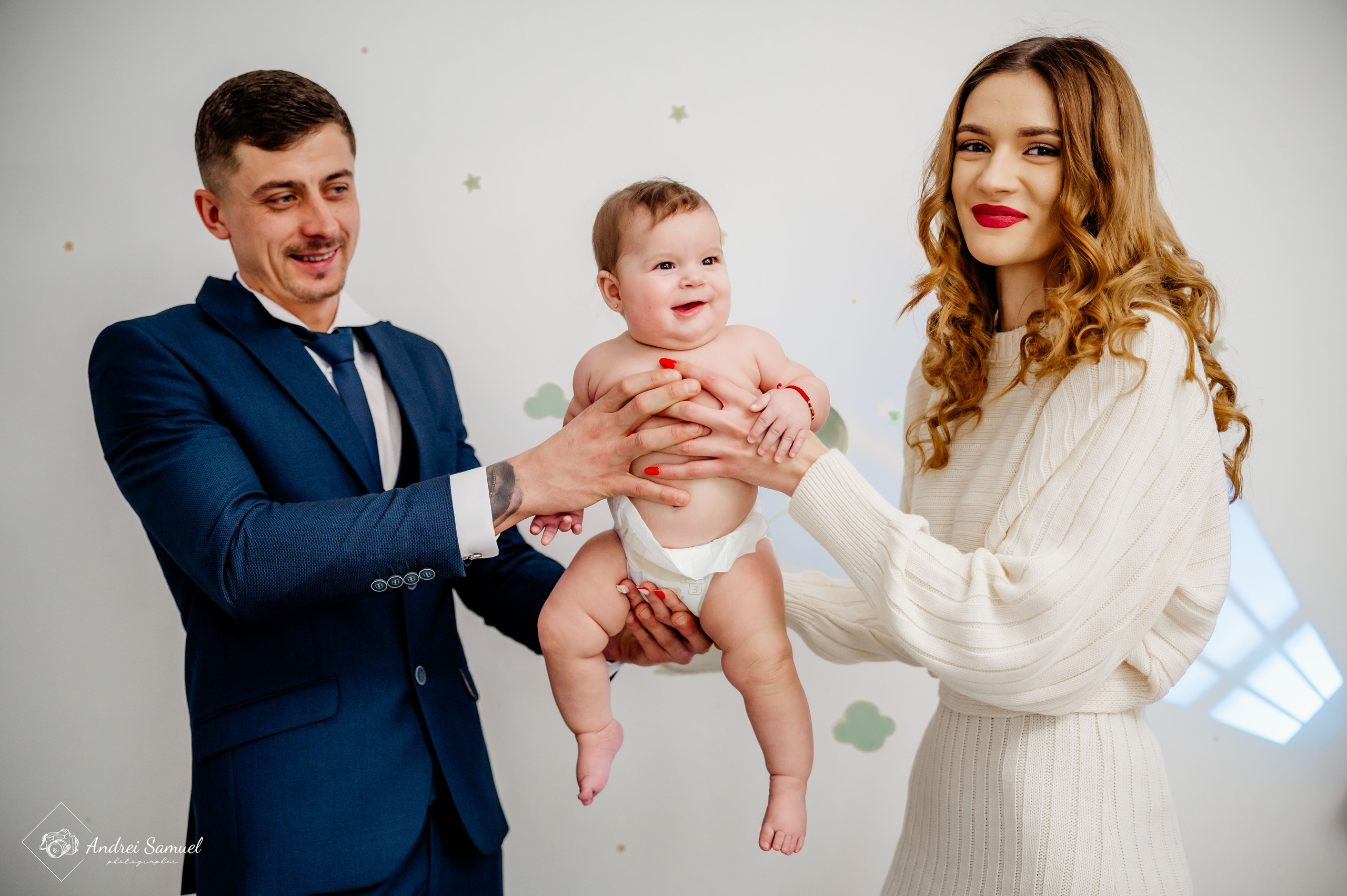 Jessica Maria. Andrei Samuel – Fotograf București | Evenimente, Studio, Imobiliare, Produs