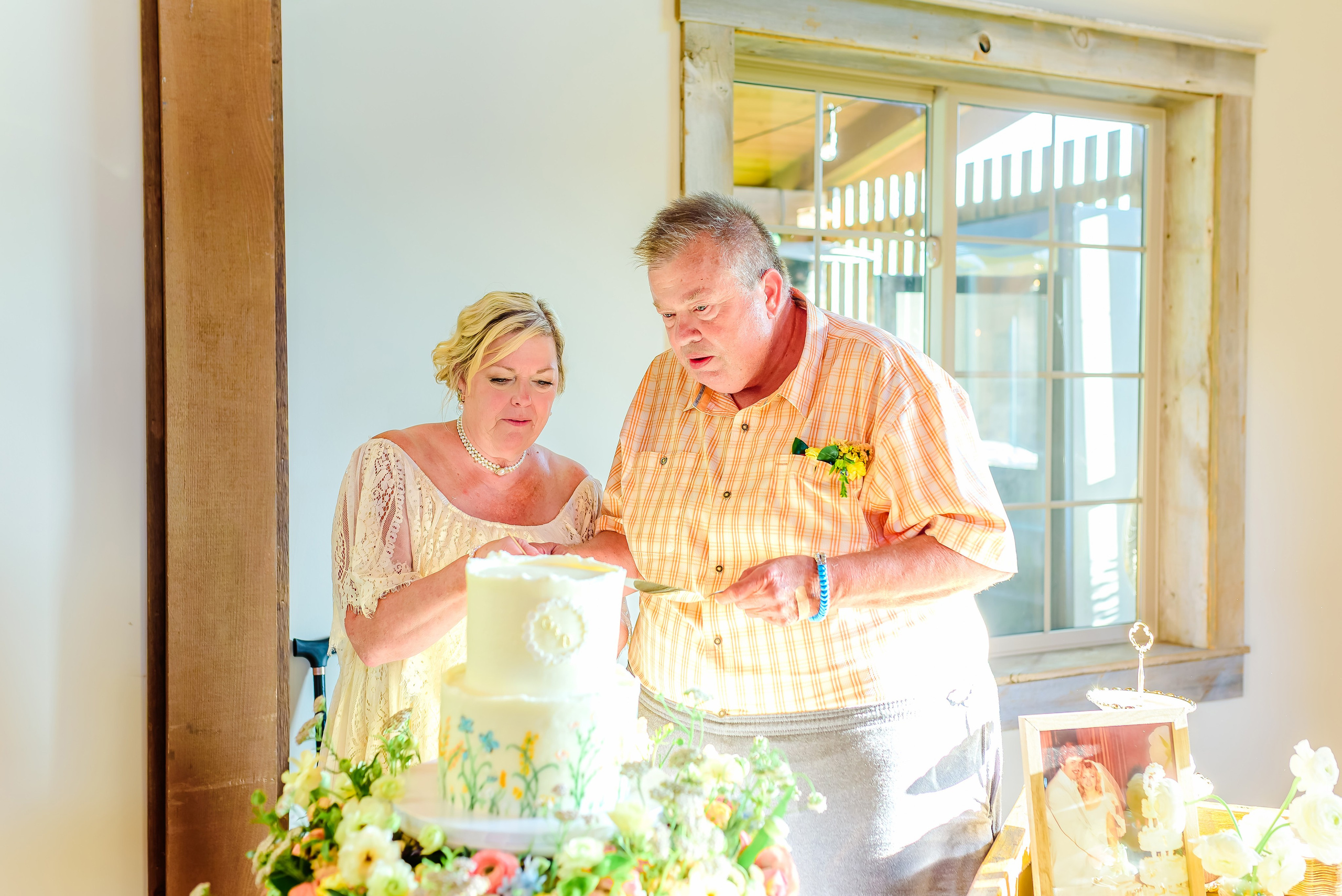 Dorinda + Gil’s Vow Renewal. Alexandria Danielle Photography | Fort Wayne & Indianapolis Wedding Photographer