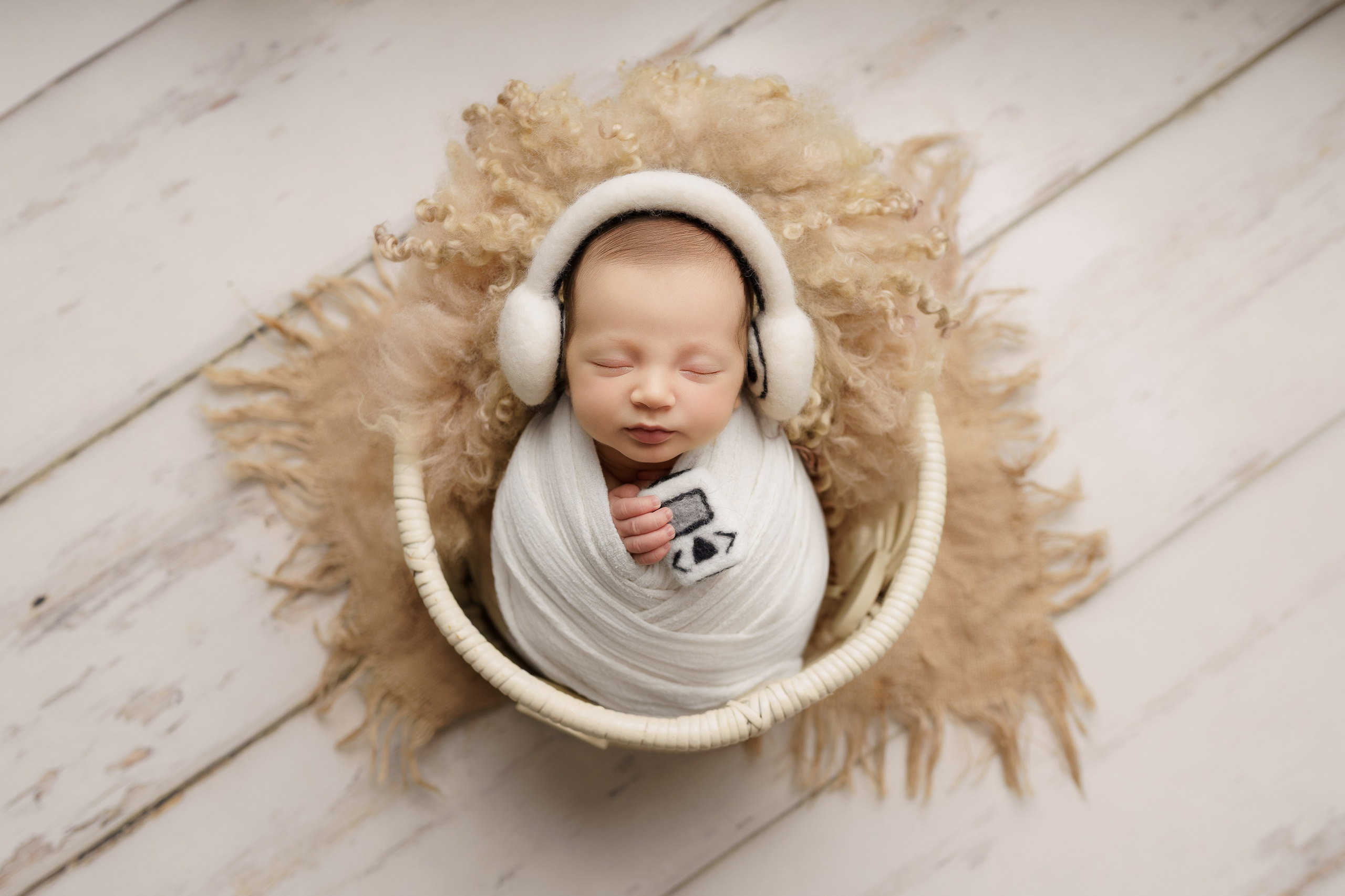 Esu Aleksandra naujagimių ir kudikių fotografė iš Vilniaus