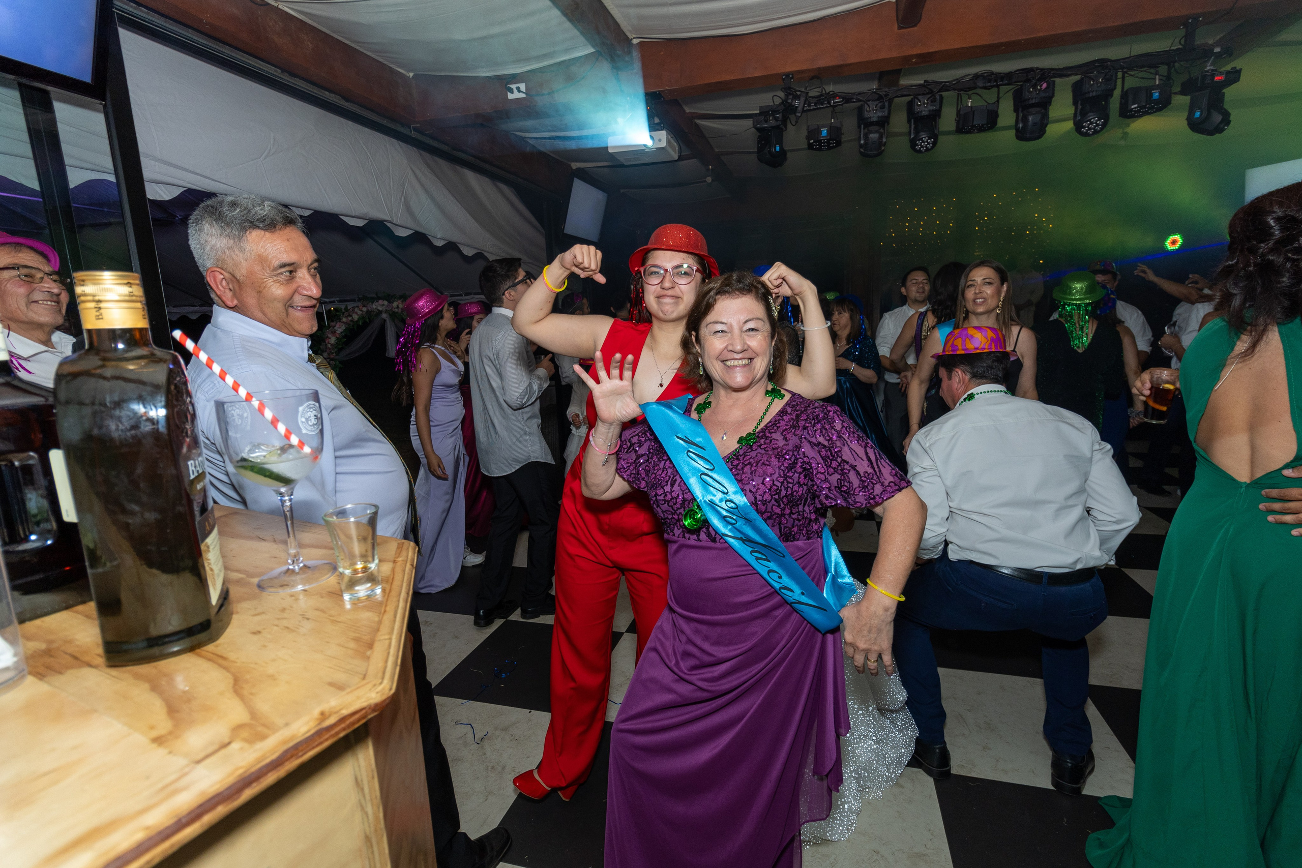 Katherin y Daniel. Dinka & Emilio - El arte de preservar lo que no se repite