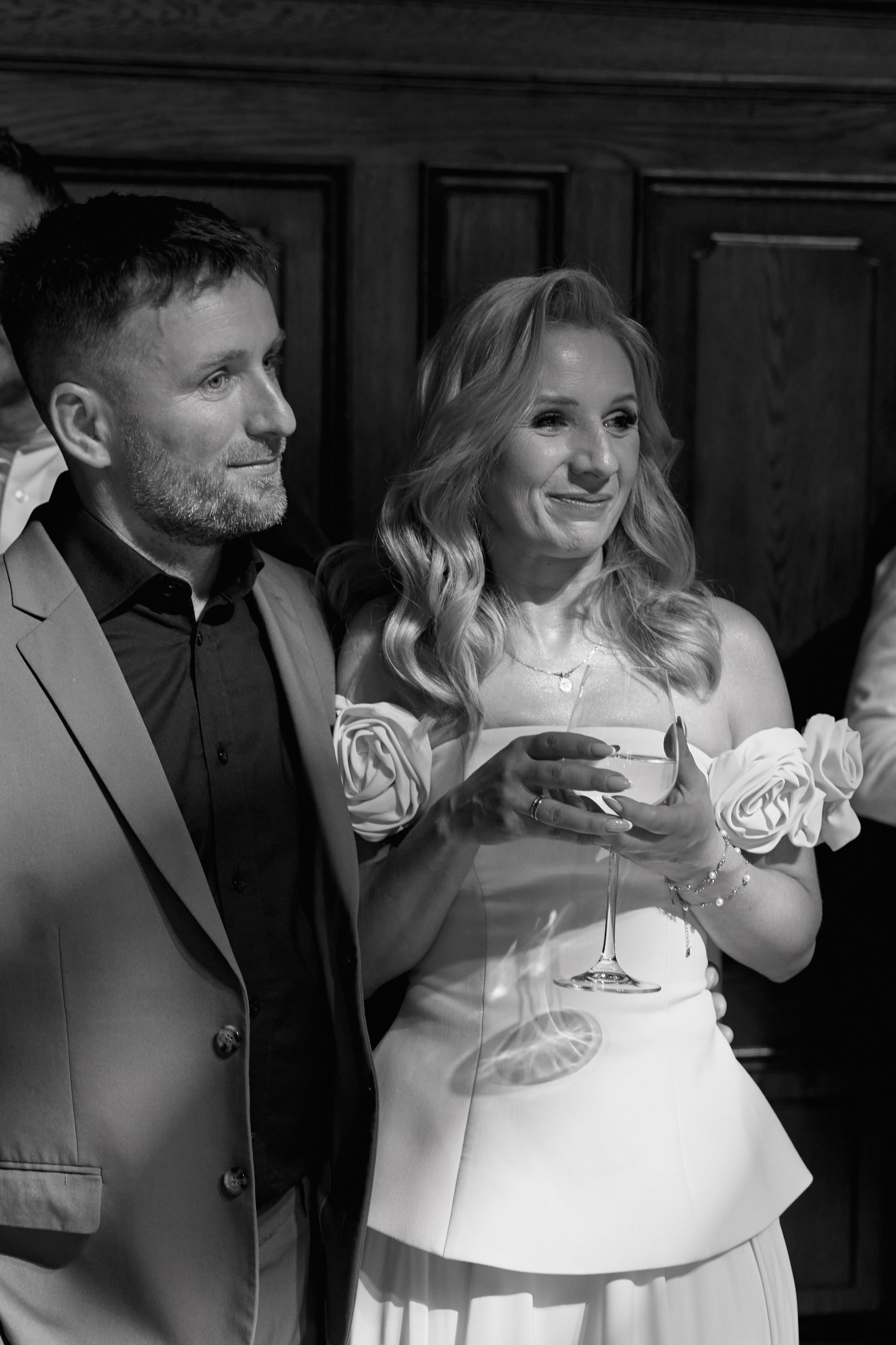 Wiktoria & Kacper. Pałac Goetz. Fotograf ślubny i rodzinny w Krakowie Yana Klymova