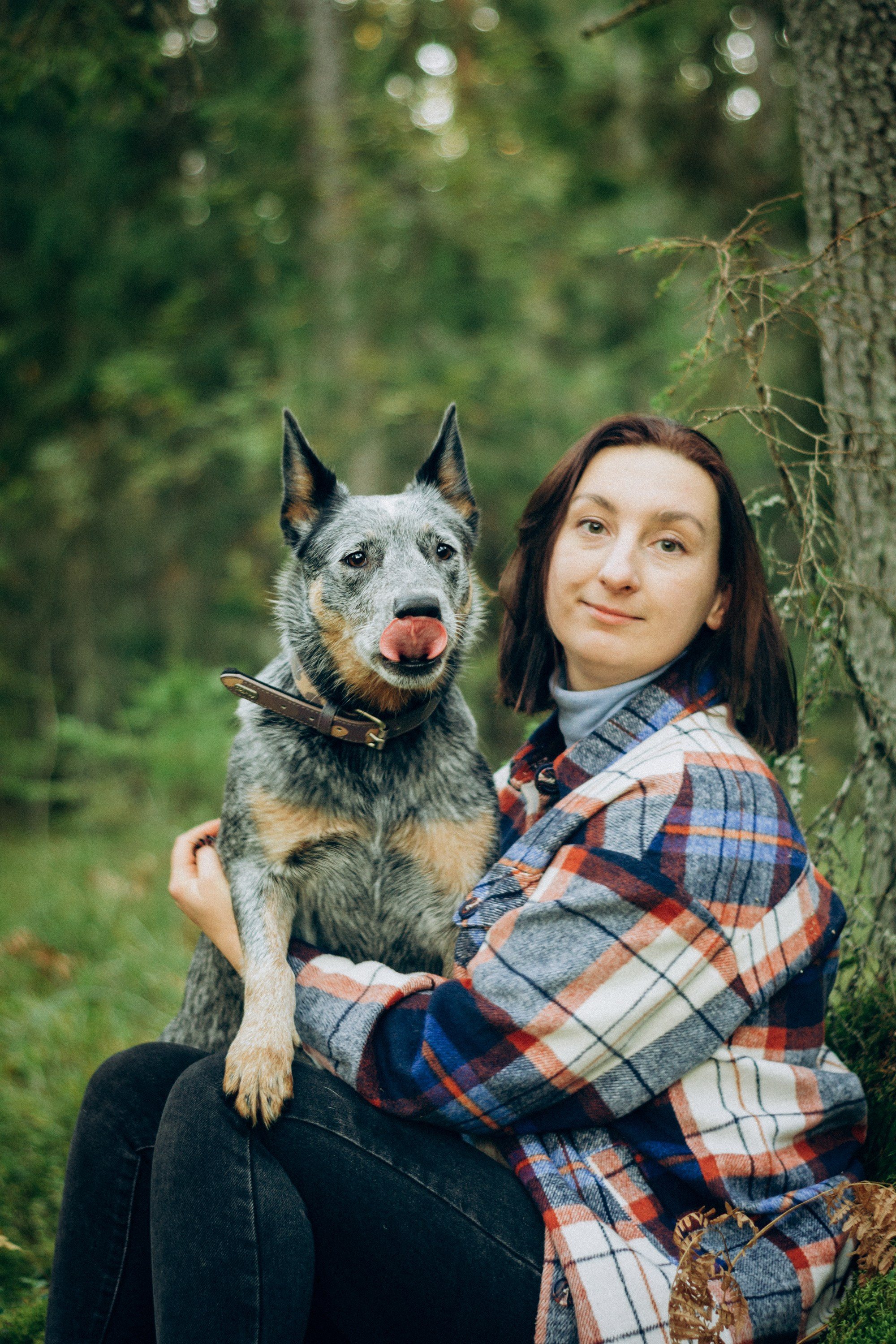 Polina and her Dakota, Blue Heeler. Kat Laisaar — Pet photographer in Tallinn