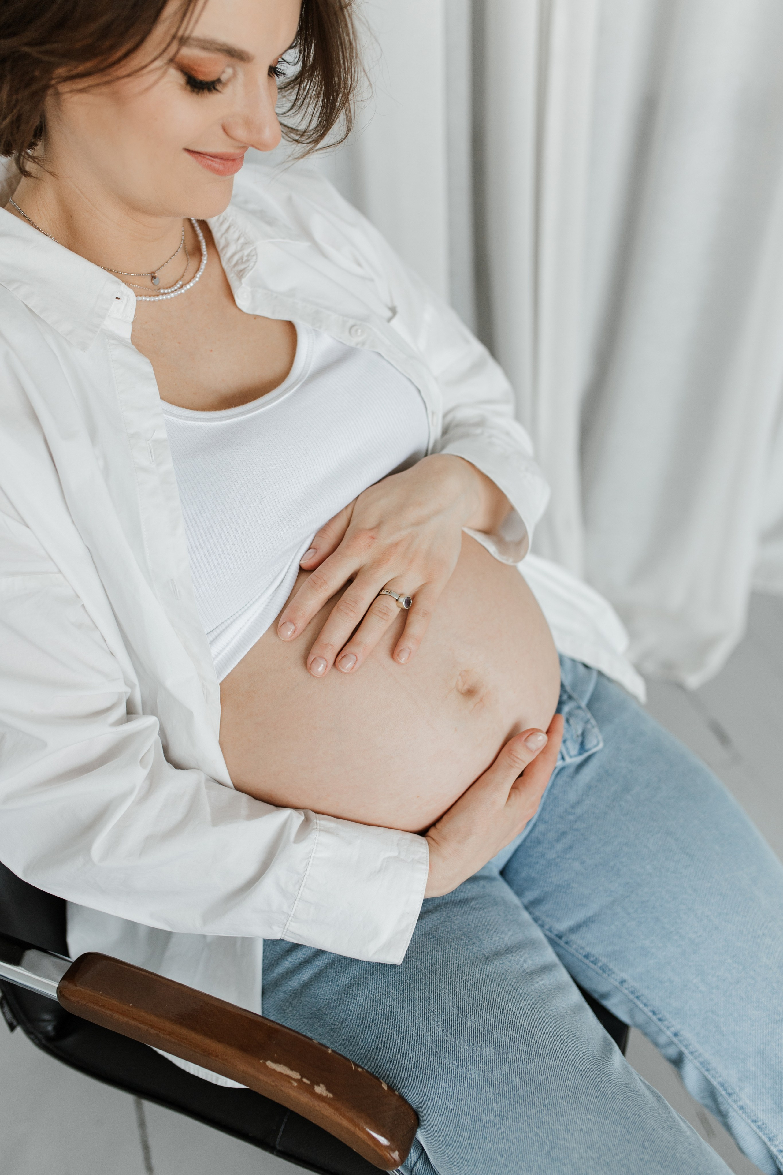 FAMILY IN A STUDIO. Dagneshi Photography