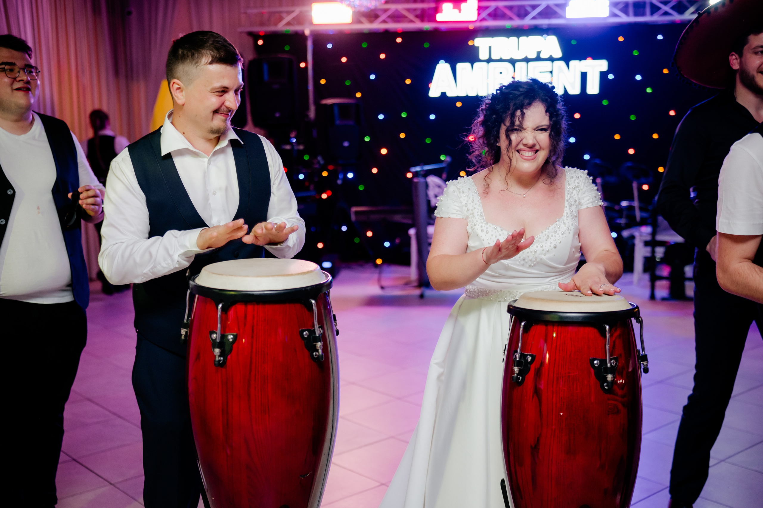 Vitoria & Paul. Andrei Samuel – Fotograf București | Evenimente, Studio, Imobiliare, Produs