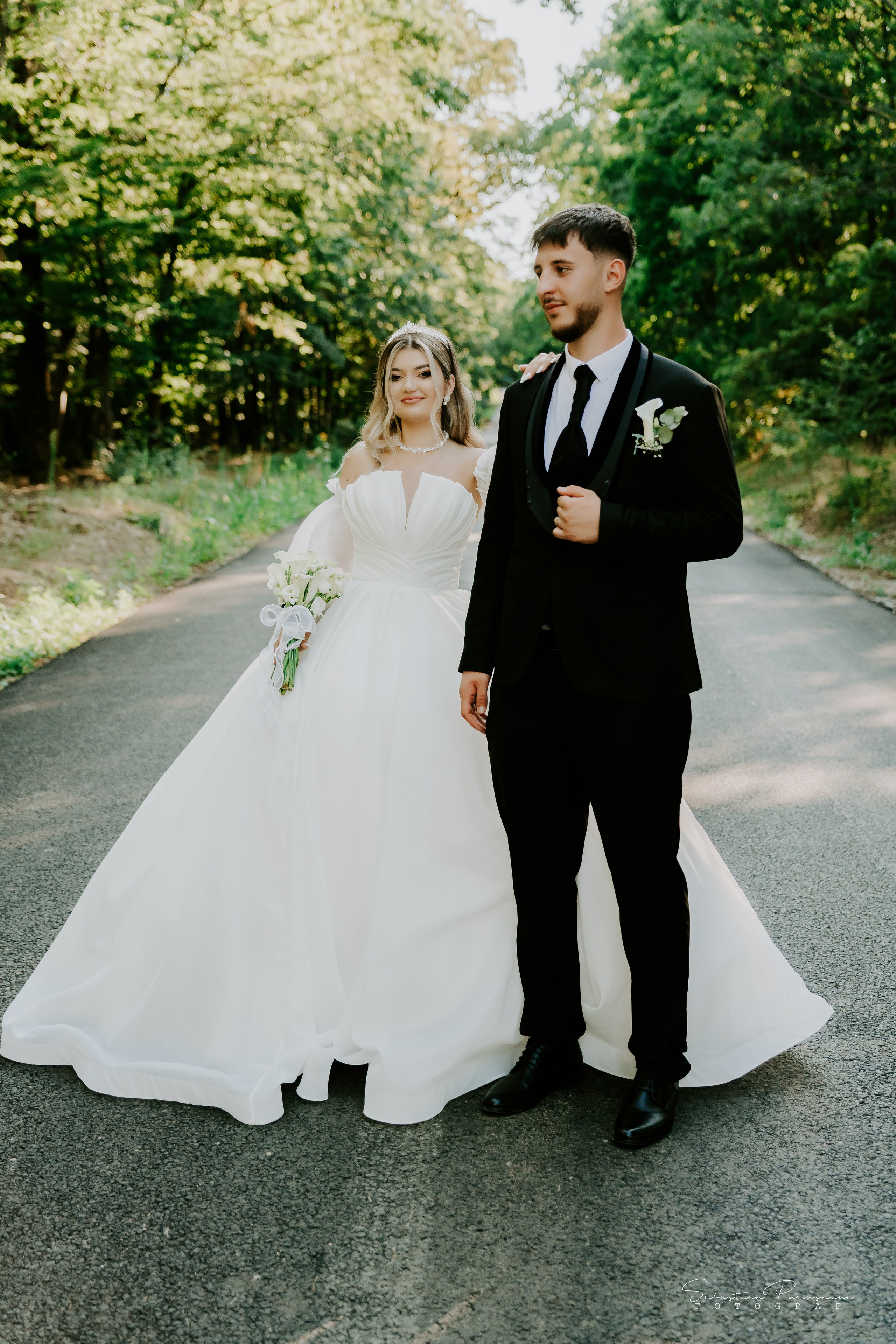 Bianca & Iulian. Sebastian Purusniuc Fotograf - Iasi