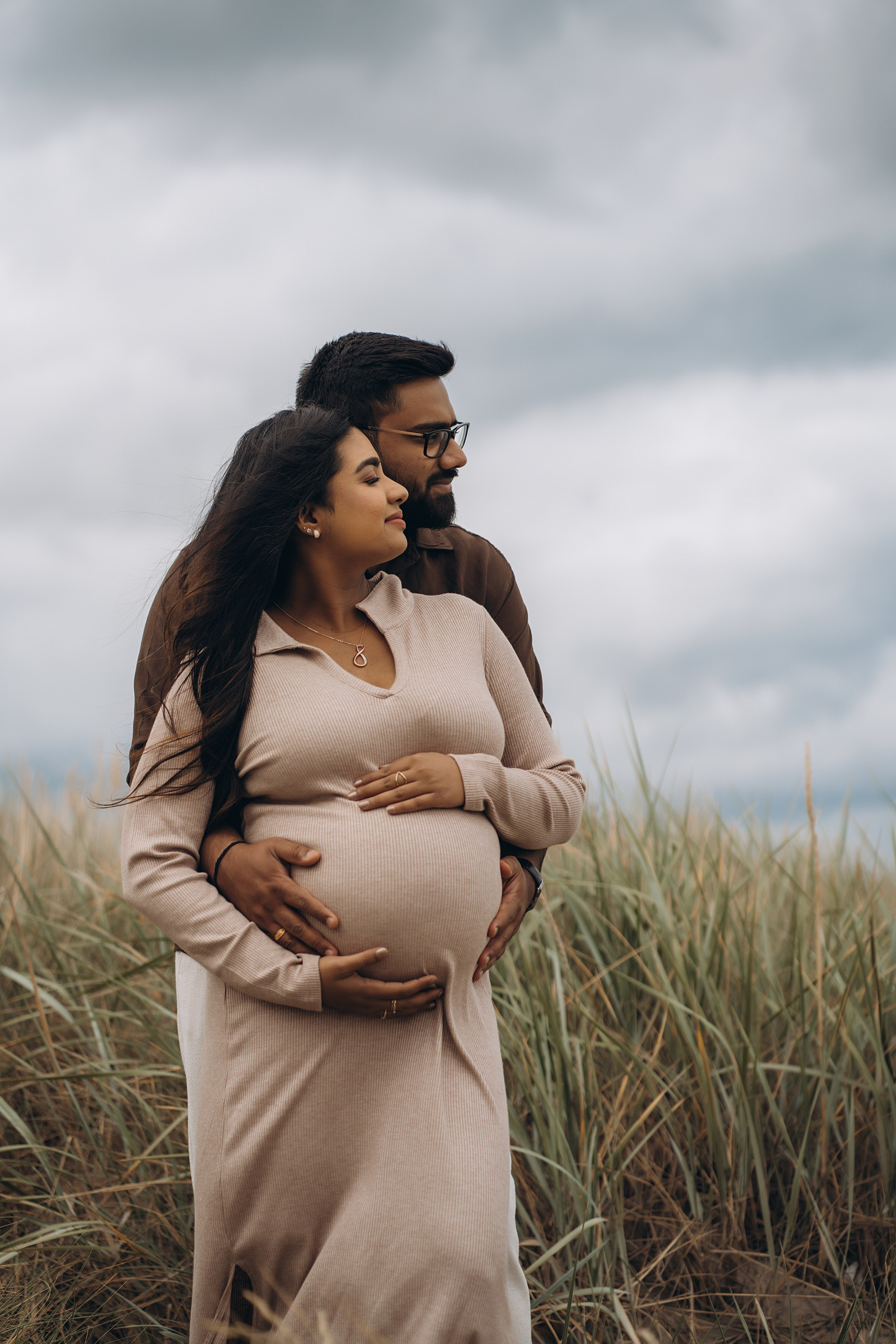 Meera: Bull island. Maternity/Love story/Wedding photographer