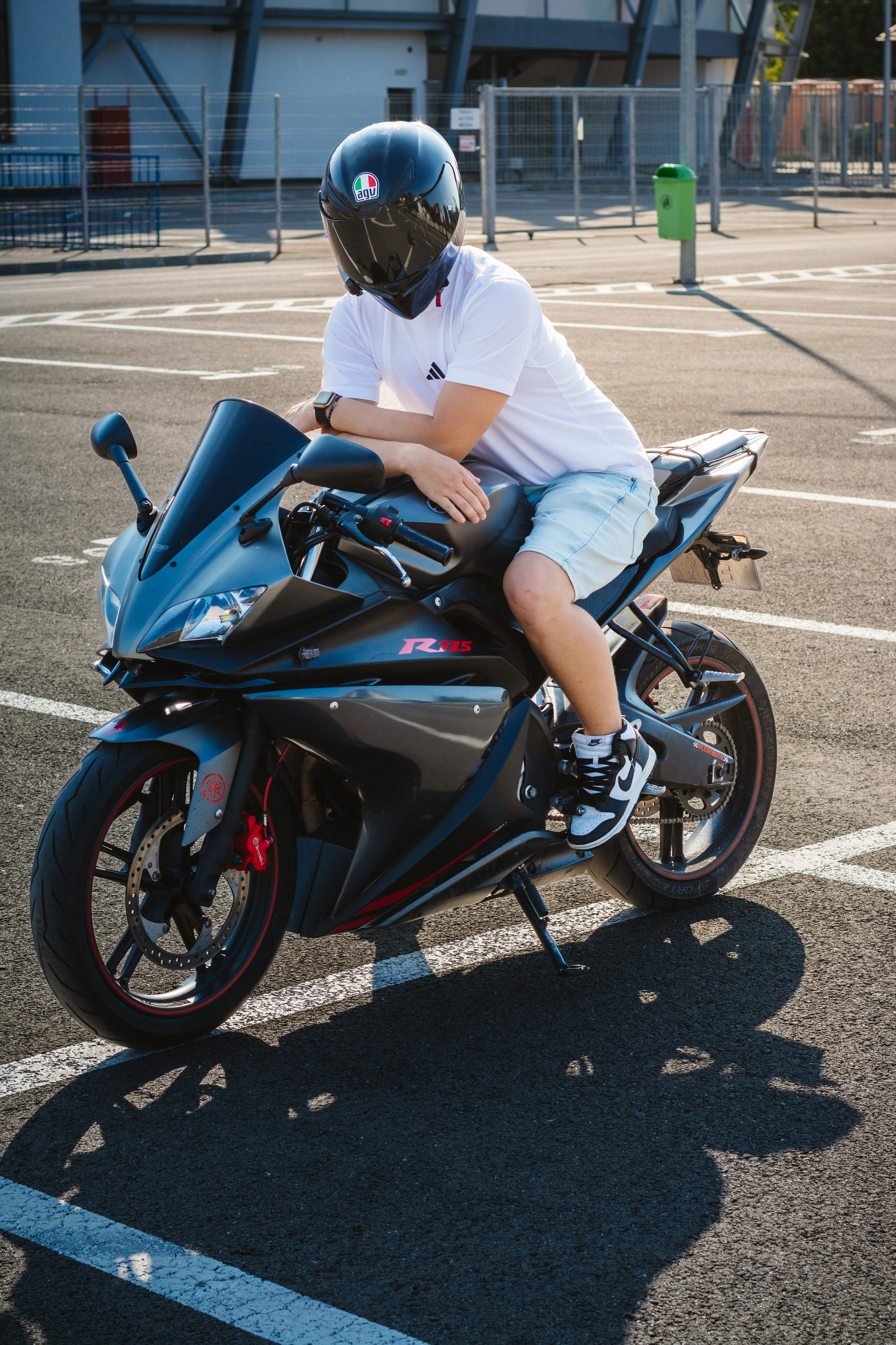 YZF-R125. Johnnyshoots