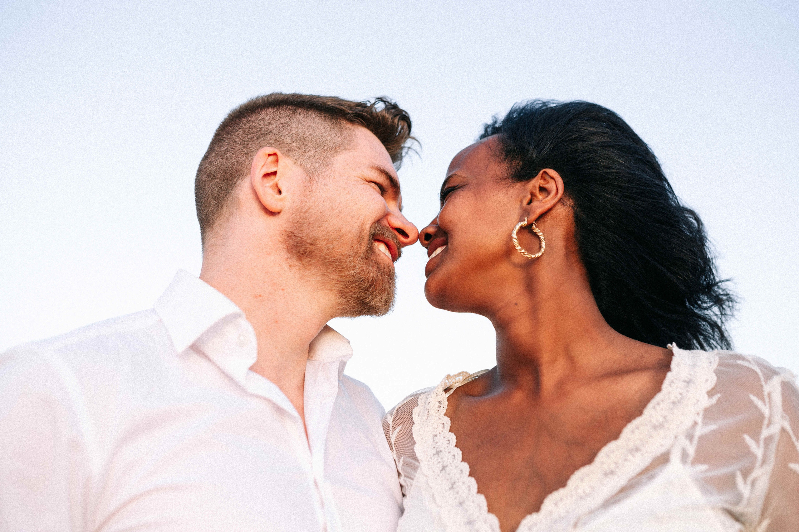 PHOTO SESSION IN THE DESERT NEAR MAALE ADUMIM. PHOTOGRAPHER IN ISRAEL