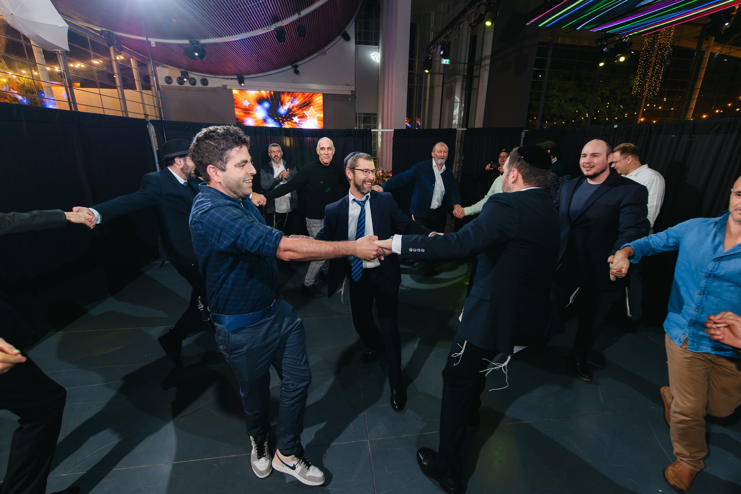 BIG WEDDING IN REHOVOT, PARDES HALL. Https://shi-photo.com/