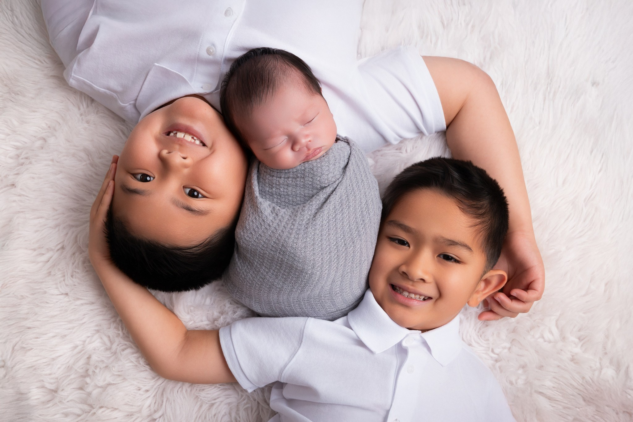 Hudson Newborn Photoshoot. Professional family, maternity & newborn photographer in North Charleston, SC, creating timeless portraits