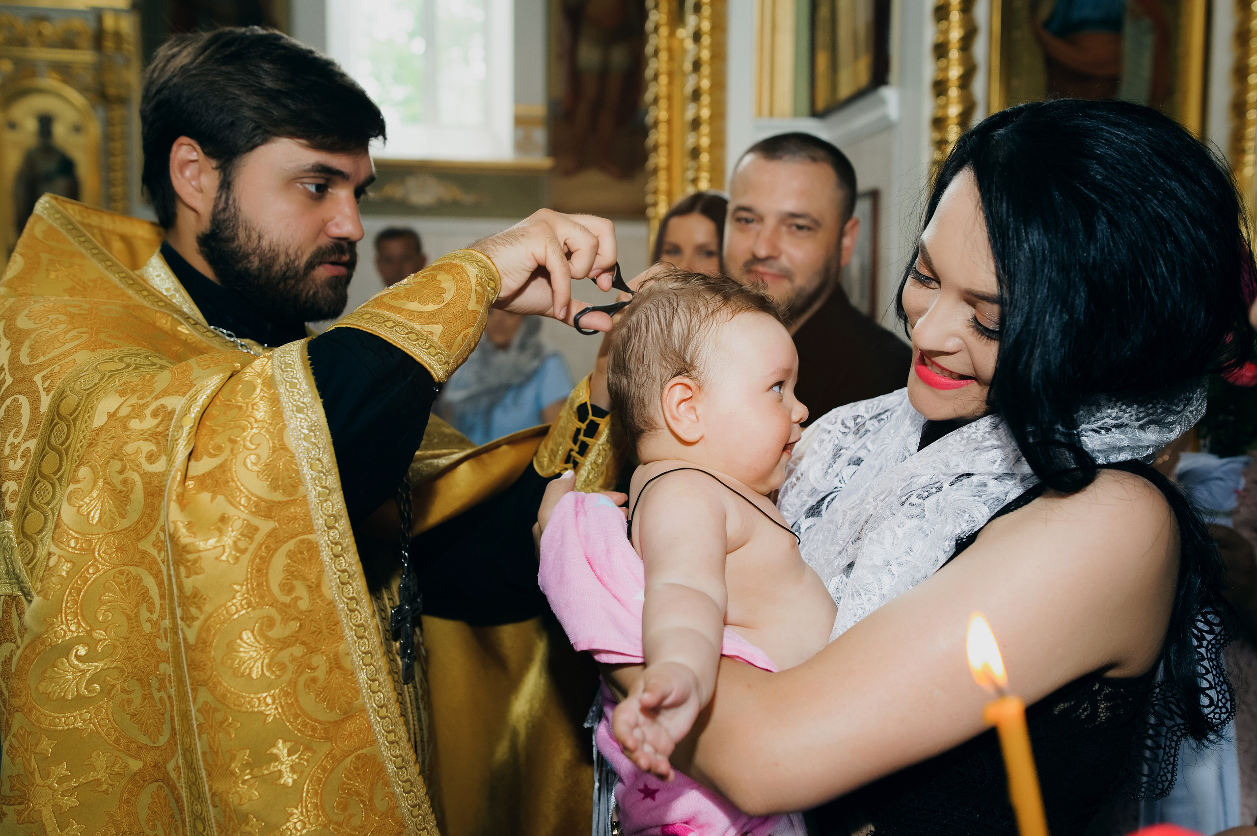 Încreștinarea Ameliei. Fotograf de familie și evenimente