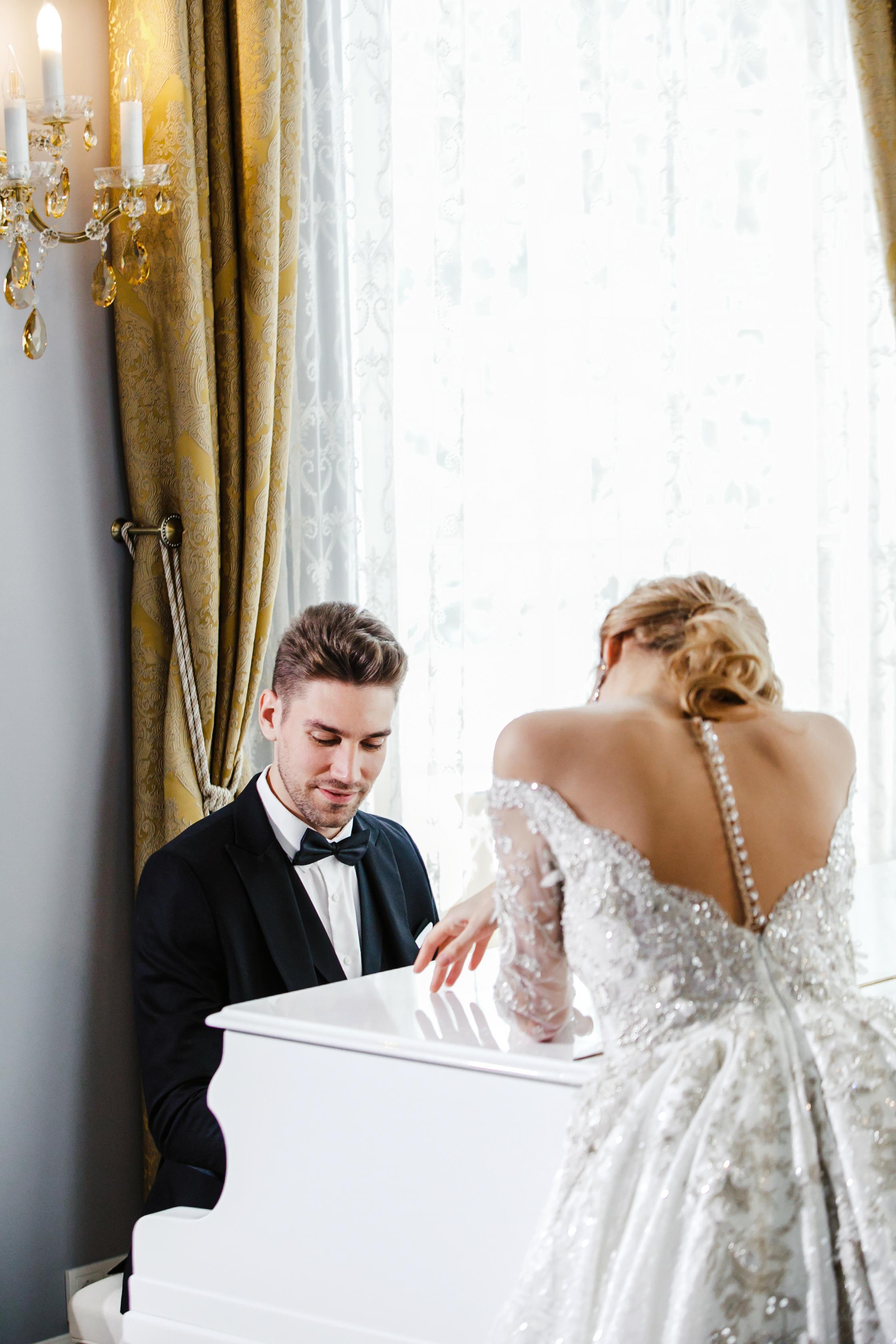 2021 De Luxe Wedding Photoshoot Esteema Residence Kiev Ukraine. Iurkovski PHOTOGRAPHY in Europe. Luxury destination weddings and events