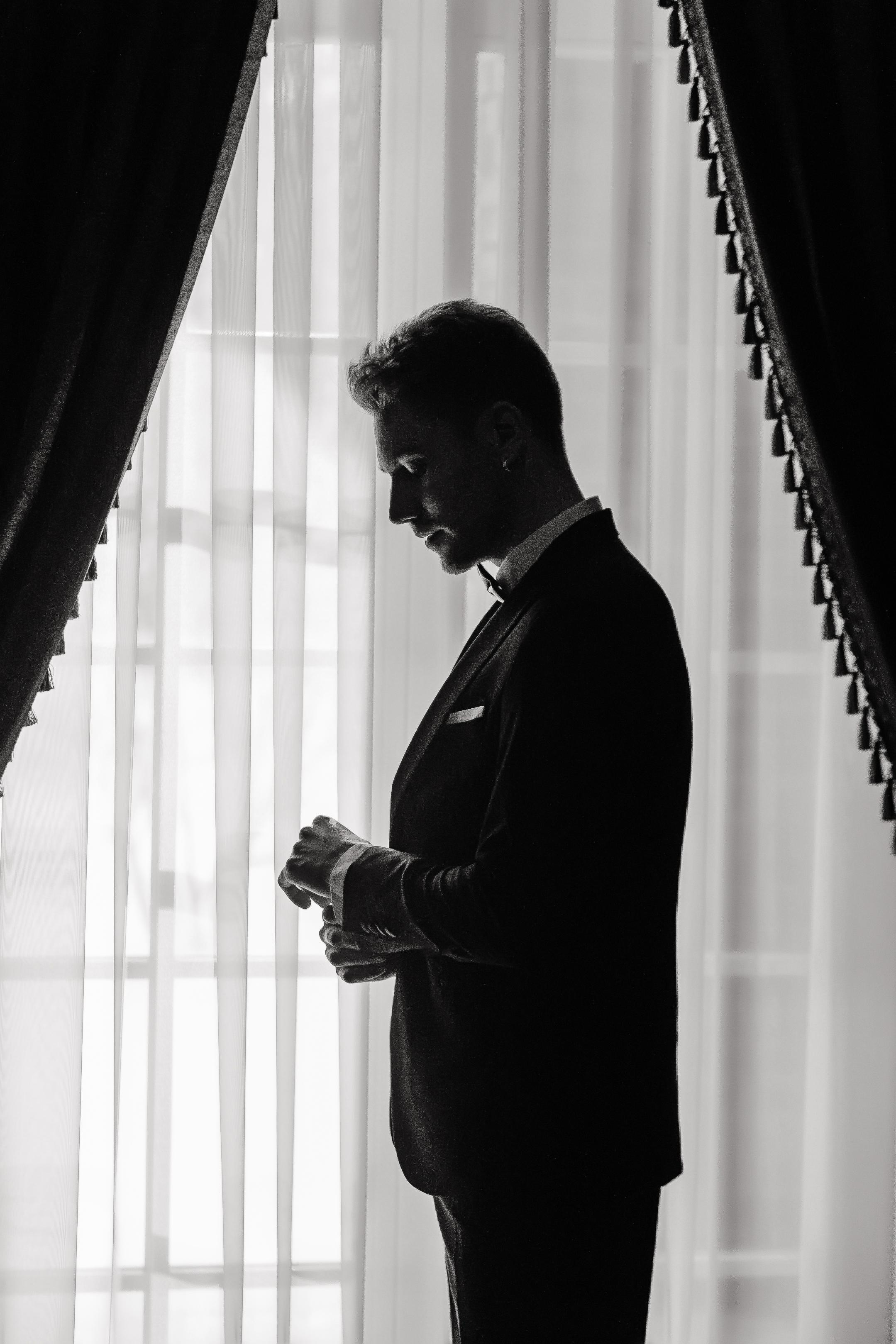 2021 De Luxe Wedding Photoshoot Esteema Residence Kiev Ukraine. Iurkovski PHOTOGRAPHY in Europe. Luxury destination weddings and events