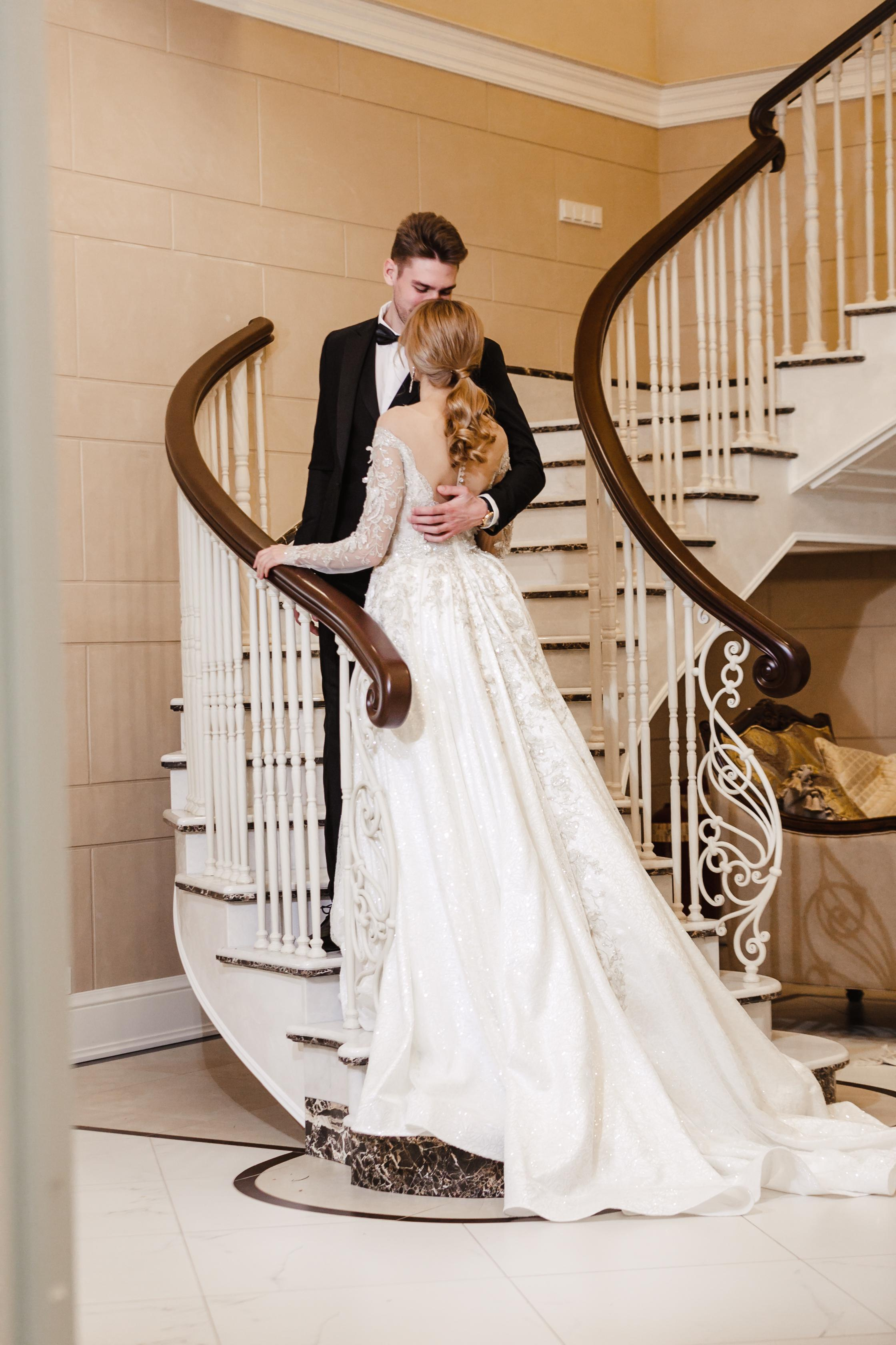 2021 De Luxe Wedding Photoshoot Esteema Residence Kiev Ukraine. Iurkovski PHOTOGRAPHY in Europe. Luxury destination weddings and events