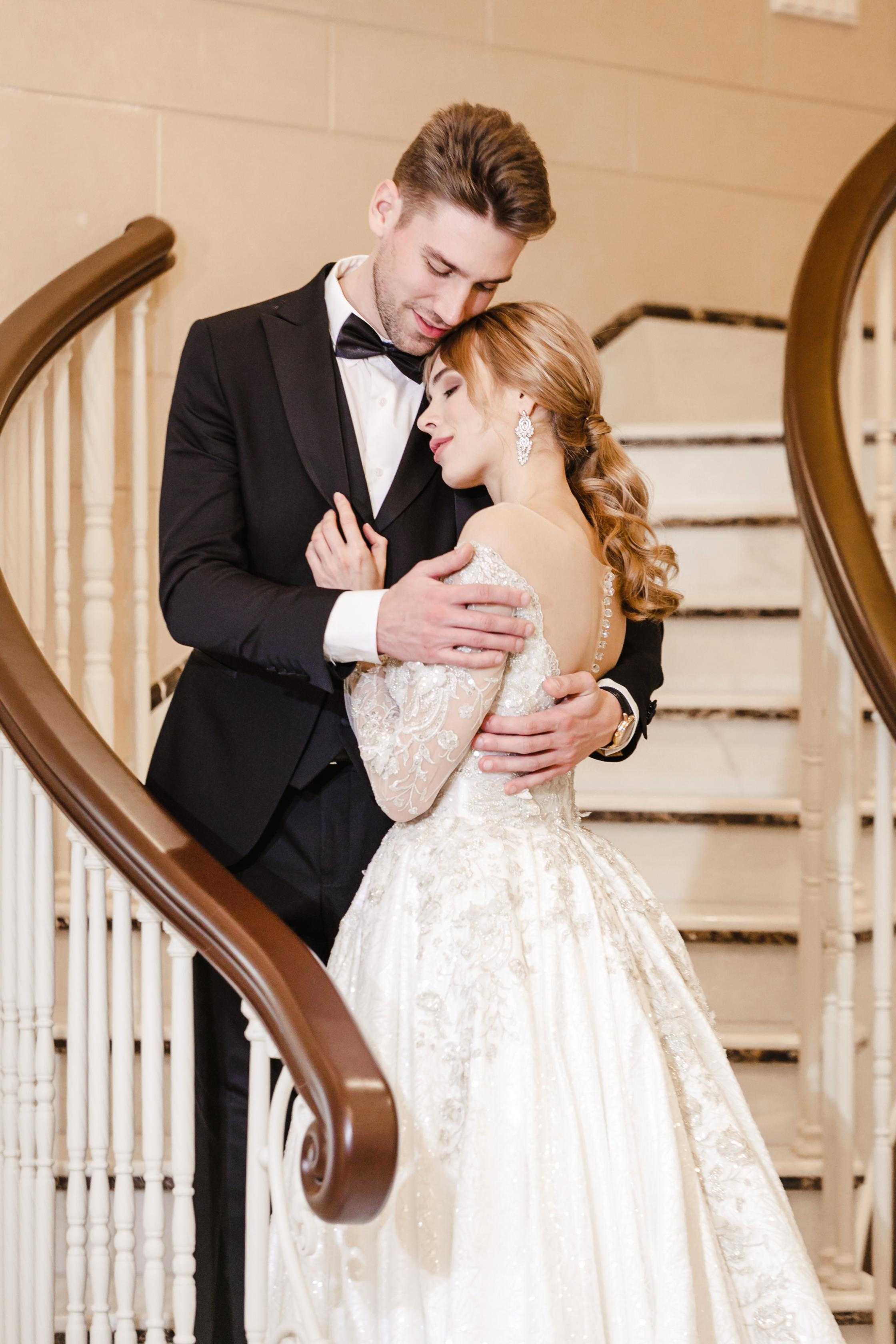 2021 De Luxe Wedding Photoshoot Esteema Residence Kiev Ukraine. Iurkovski PHOTOGRAPHY in Europe. Luxury destination weddings and events