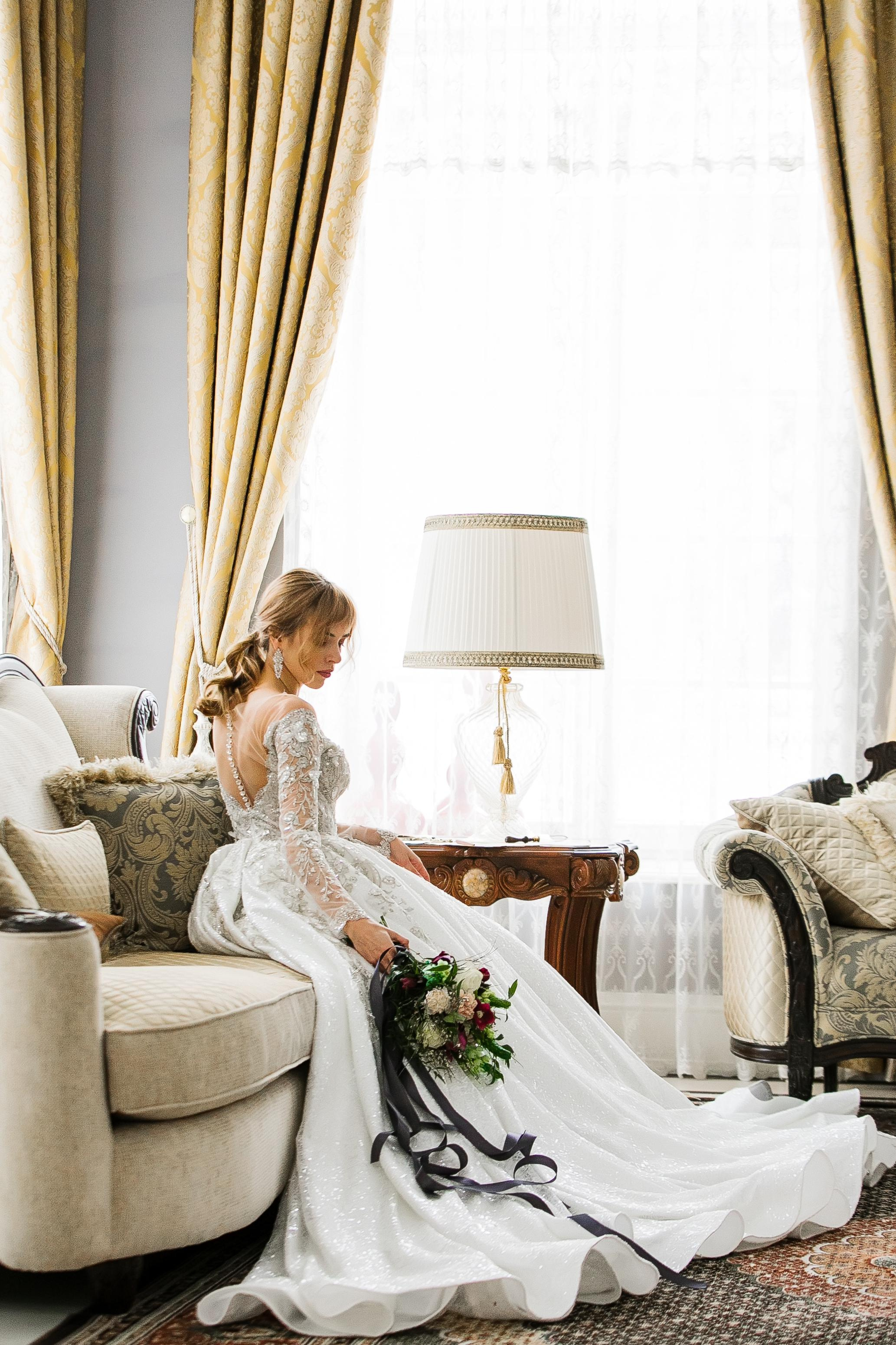 2021 De Luxe Wedding Photoshoot Esteema Residence Kiev Ukraine. Iurkovski PHOTOGRAPHY in Europe. Luxury destination weddings and events