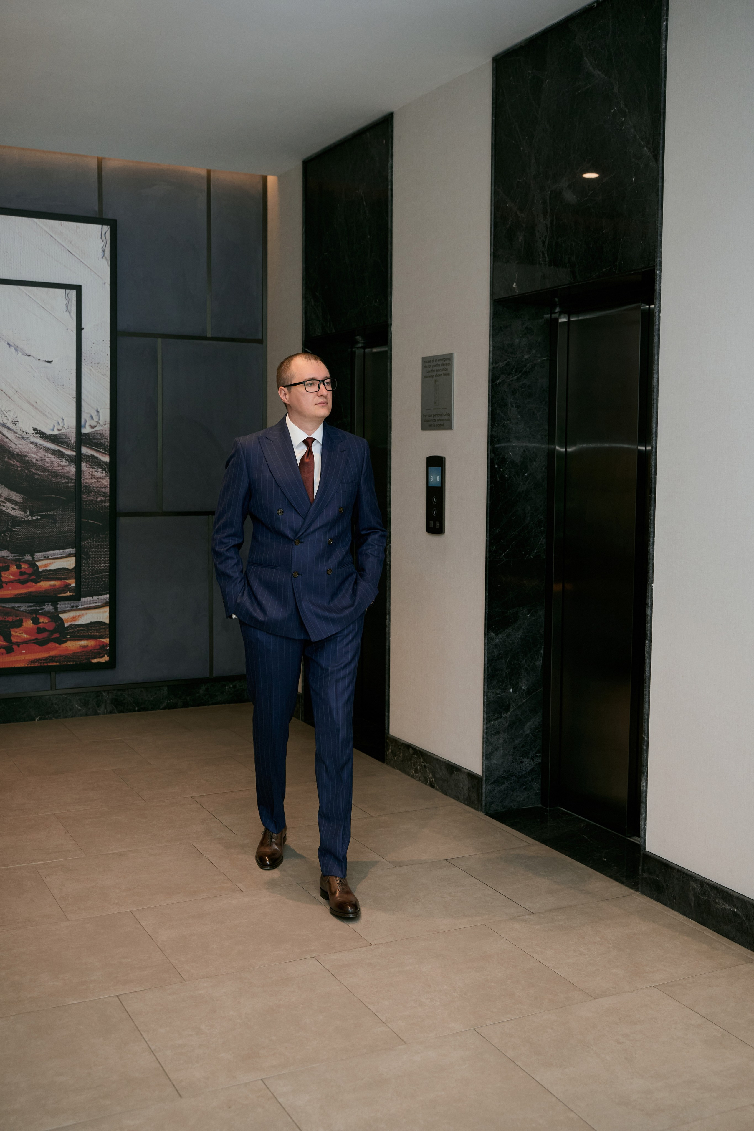 Эксперты. Привет