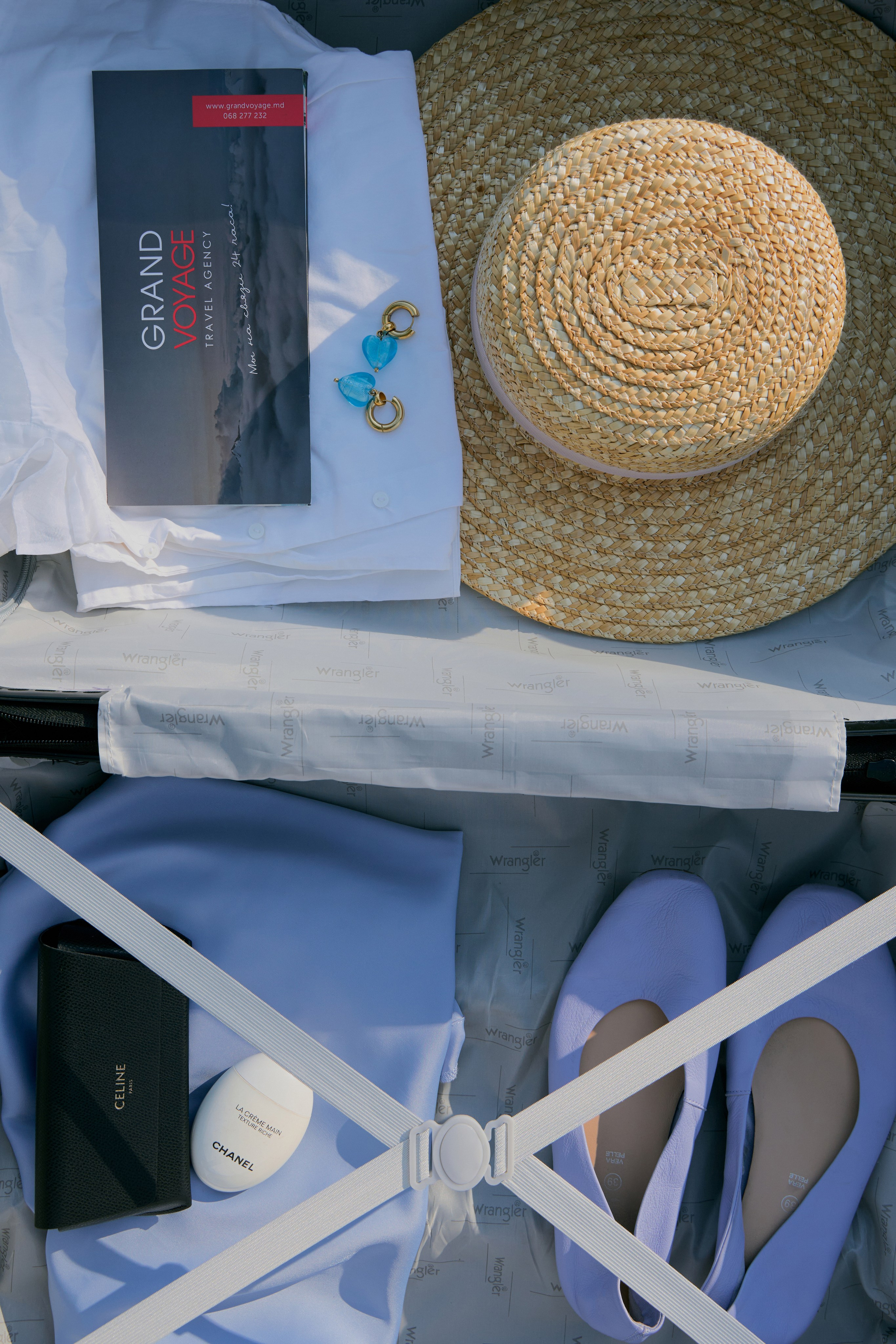 Grand Voyage. Привет