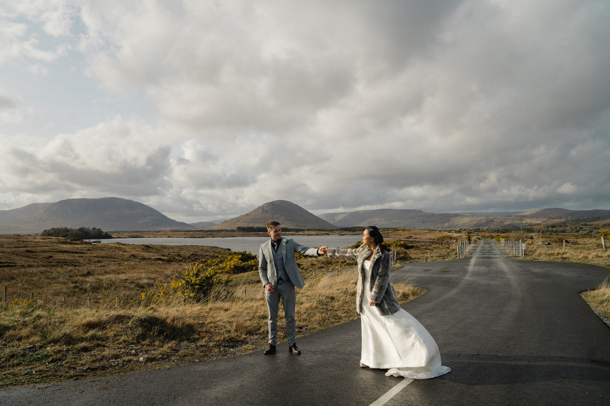 Aongas & Yannie. Wedding and family photographer Ireland