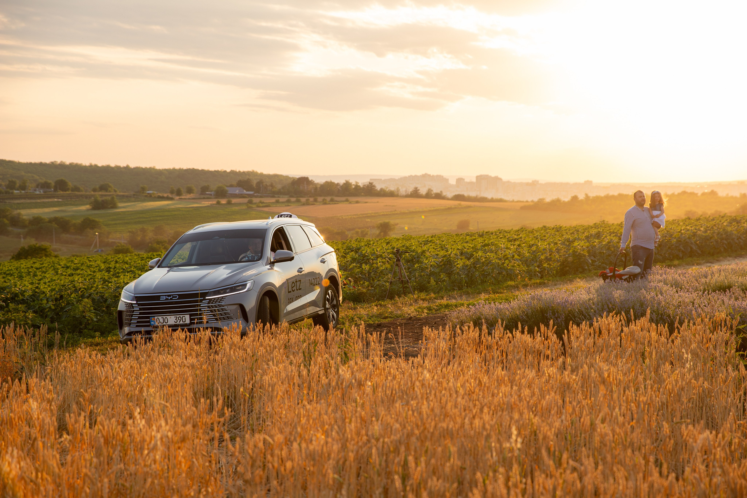 Taxi „Letz”. Fotograf și Videograf | Chișinău, Moldova