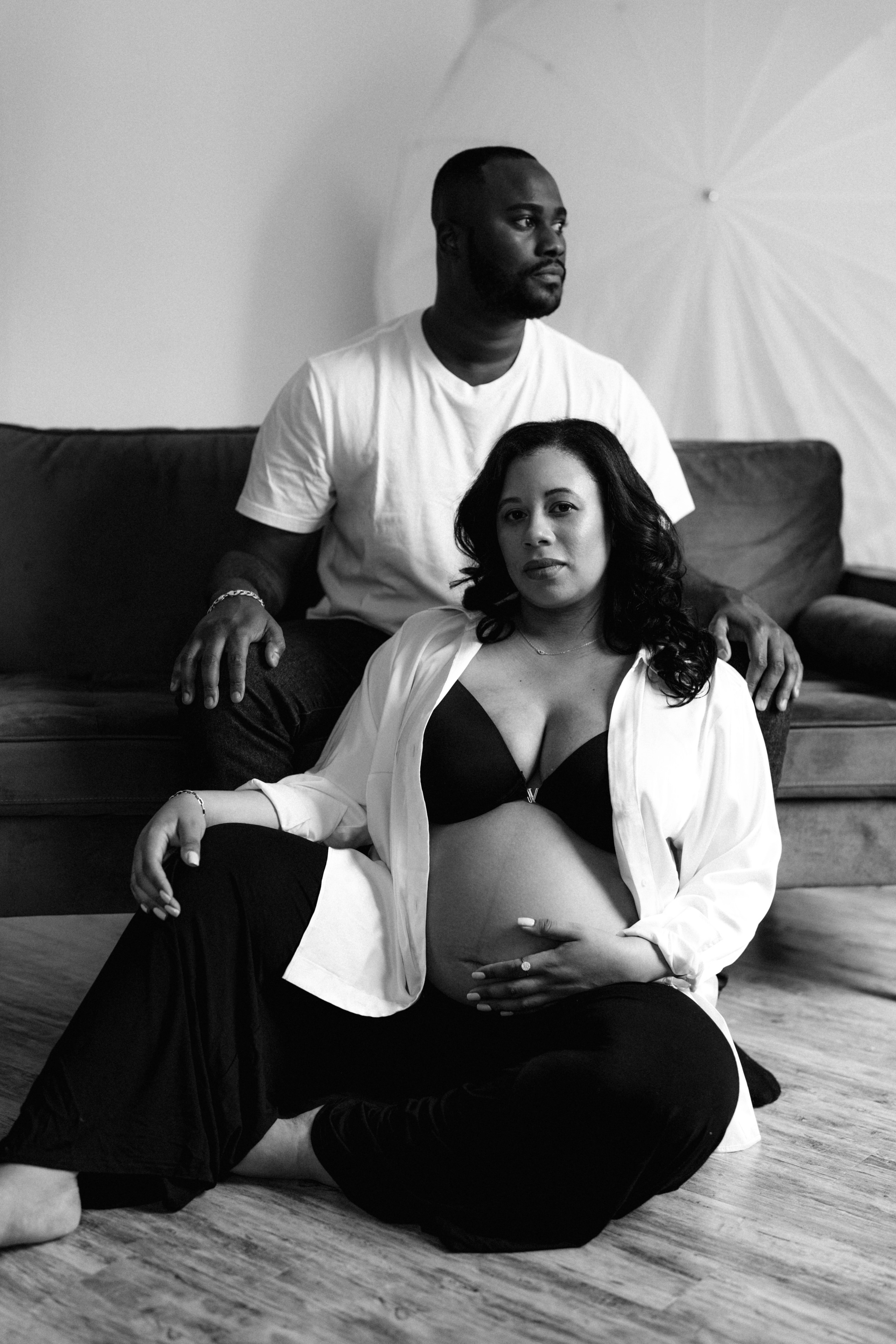 Nadia. Modern maternity photographer in Long Island New York