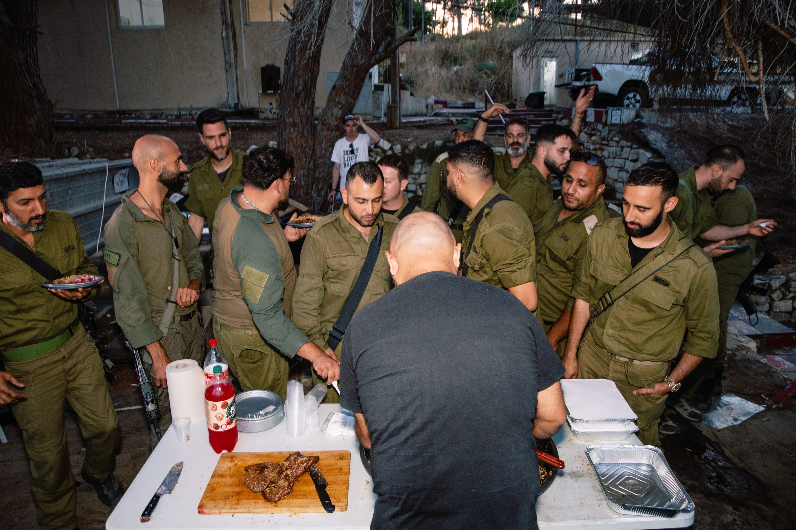 Plov для солдат. Портретный и репортажный фотограф в Израиле Рома Бирман