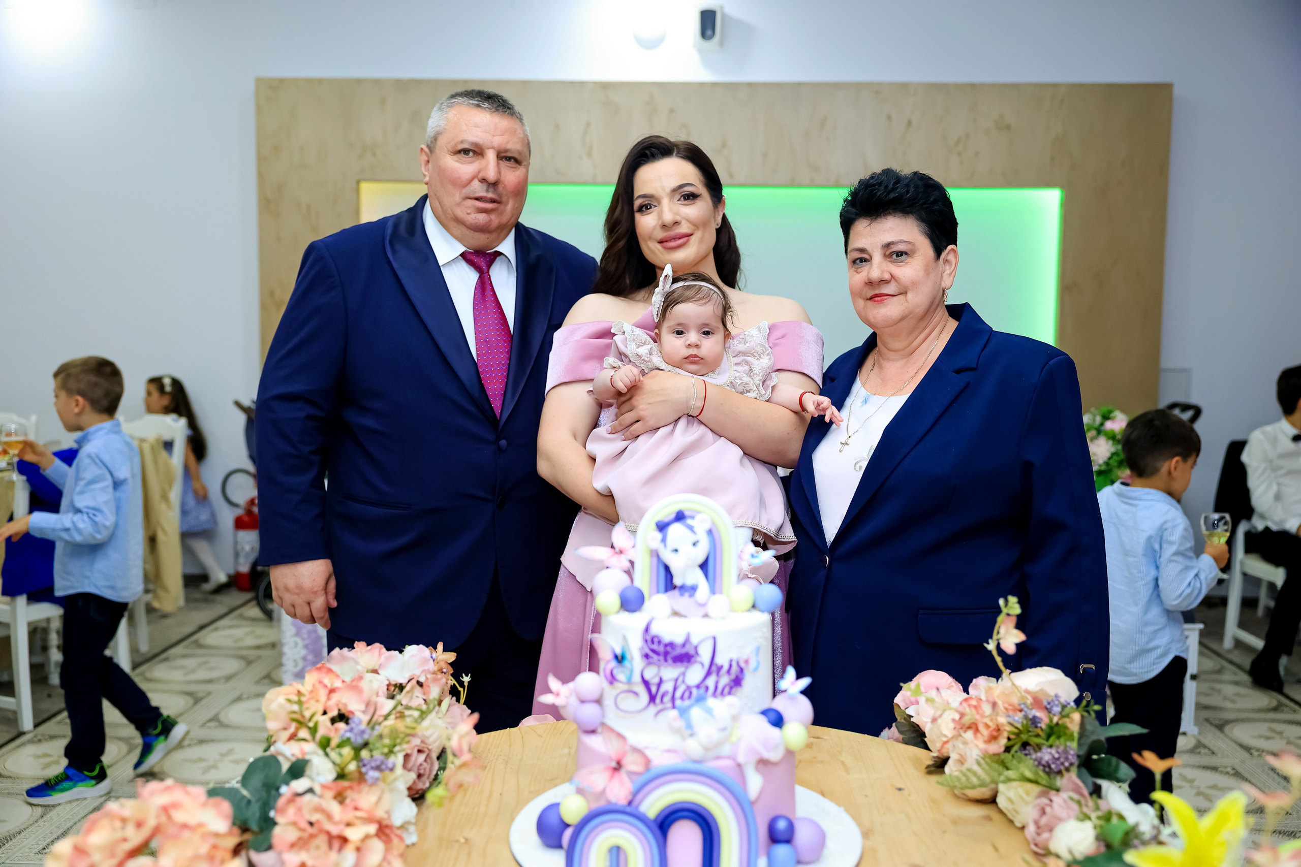 Iris Stefania. Moments By Gub