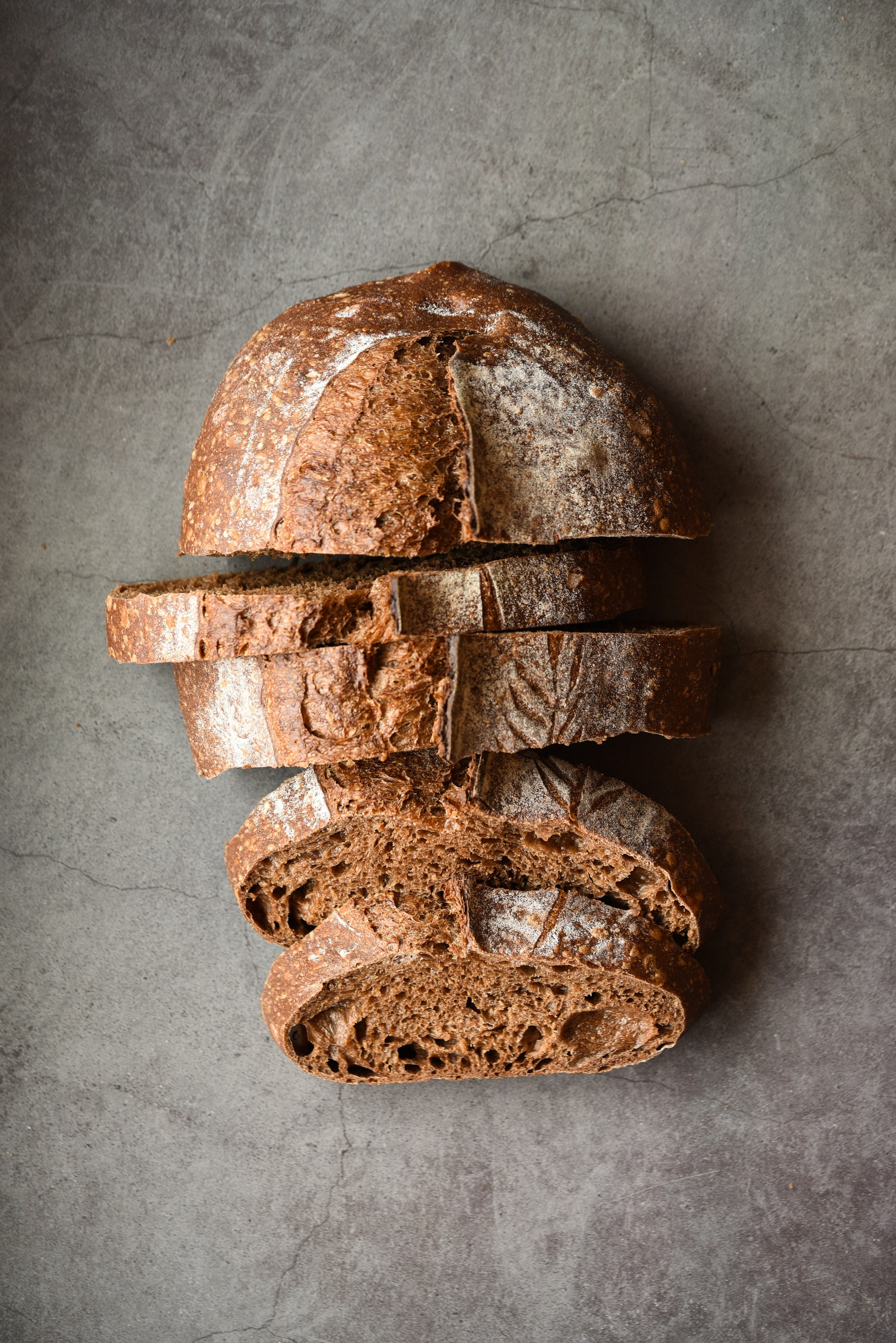 Brot. Familienfotografin aus Sterzing Elena Muehlsteiger