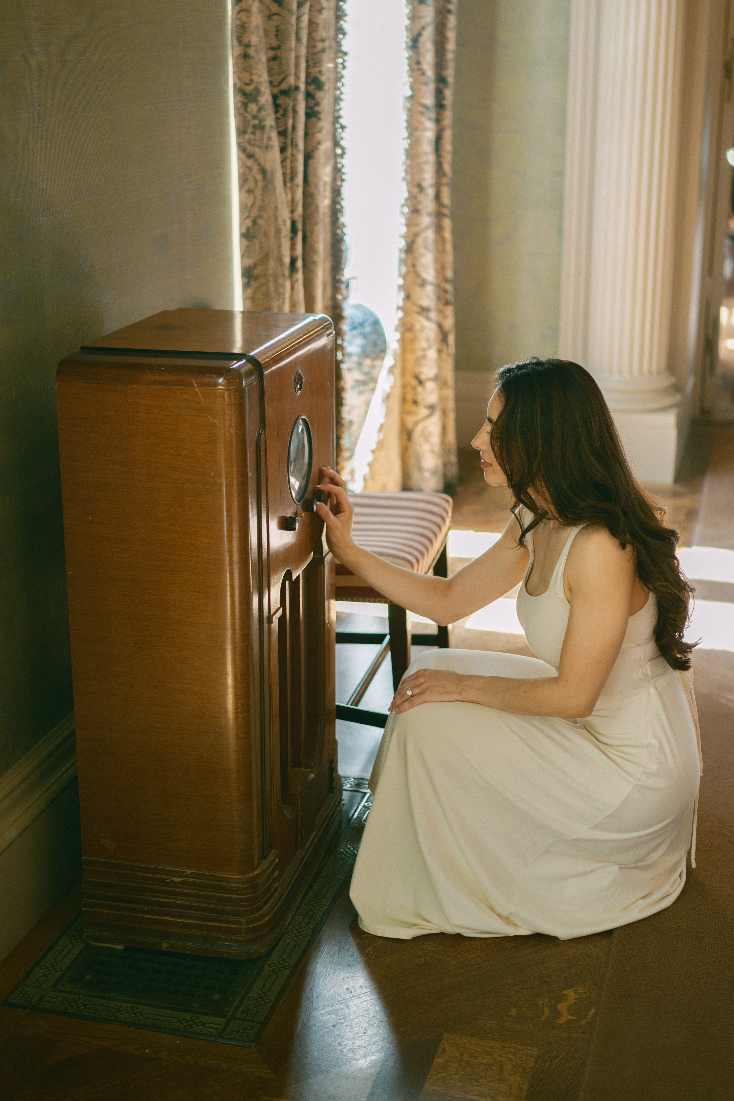 Engagement at Filoli Historic House & World-Class Garden. Wedding Photography & Videography Team in California, Los Angeles, San Francisco, San Diego and Travel